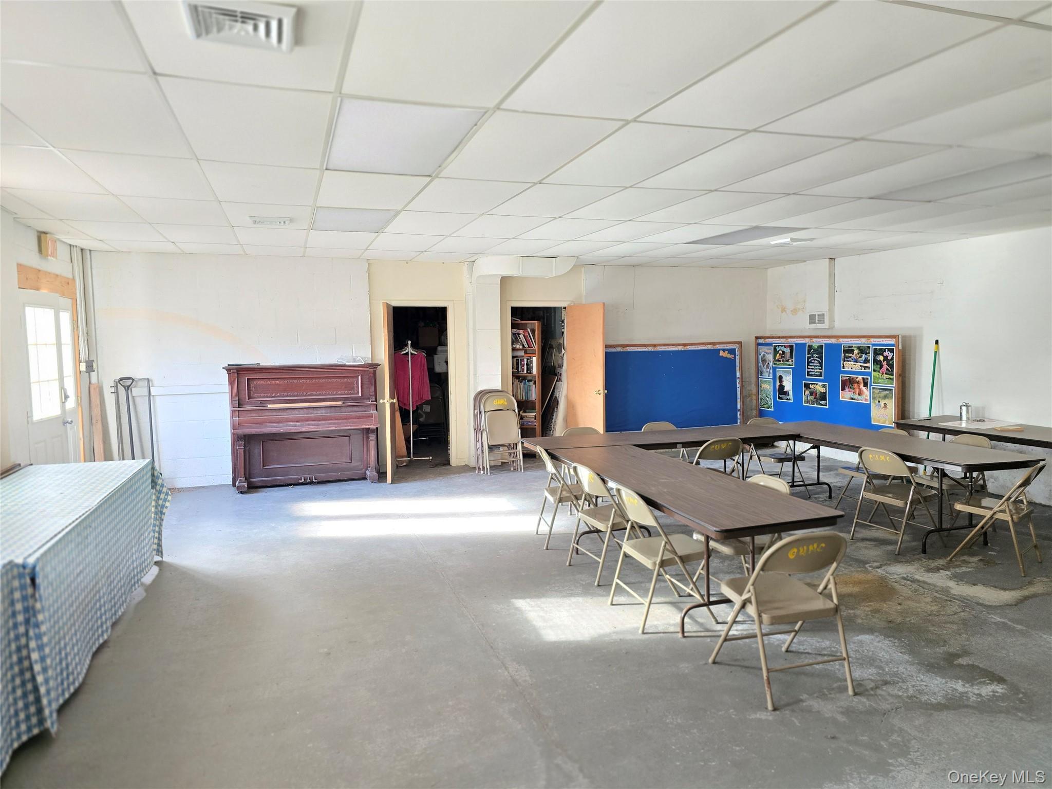 58 Horseshoe Lake Road, Kauneonga Lake, NY 12749