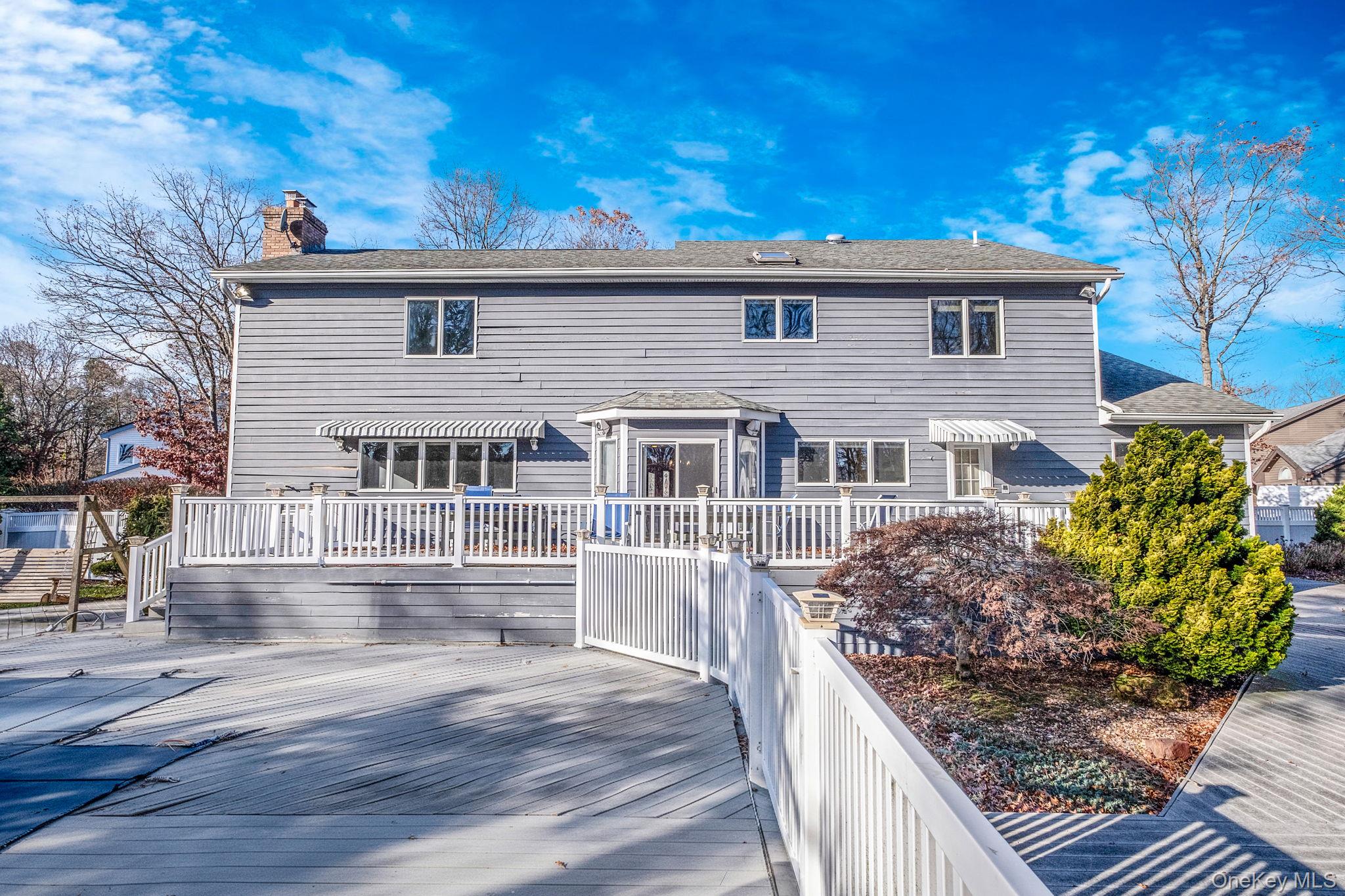 10 Cori Lane, Bohemia, NY 11716