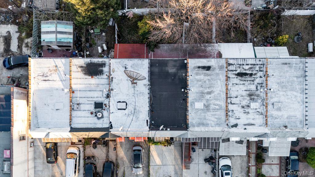 727 Euclid Avenue, Brooklyn, NY 11208