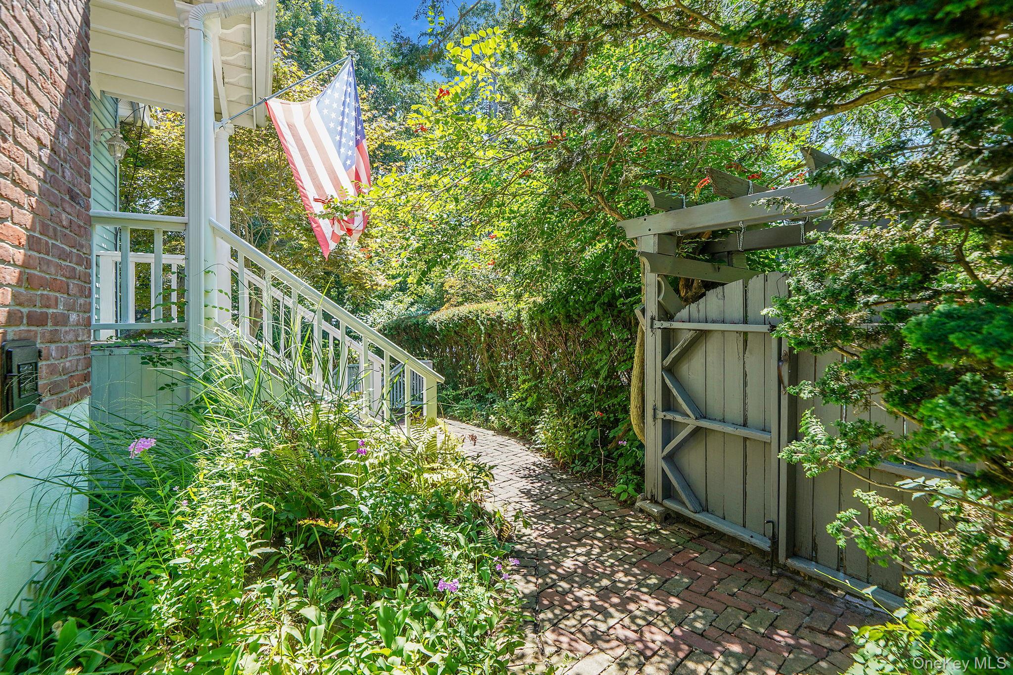 321 Sound Beach Boulevard, Sound Beach, NY 11789