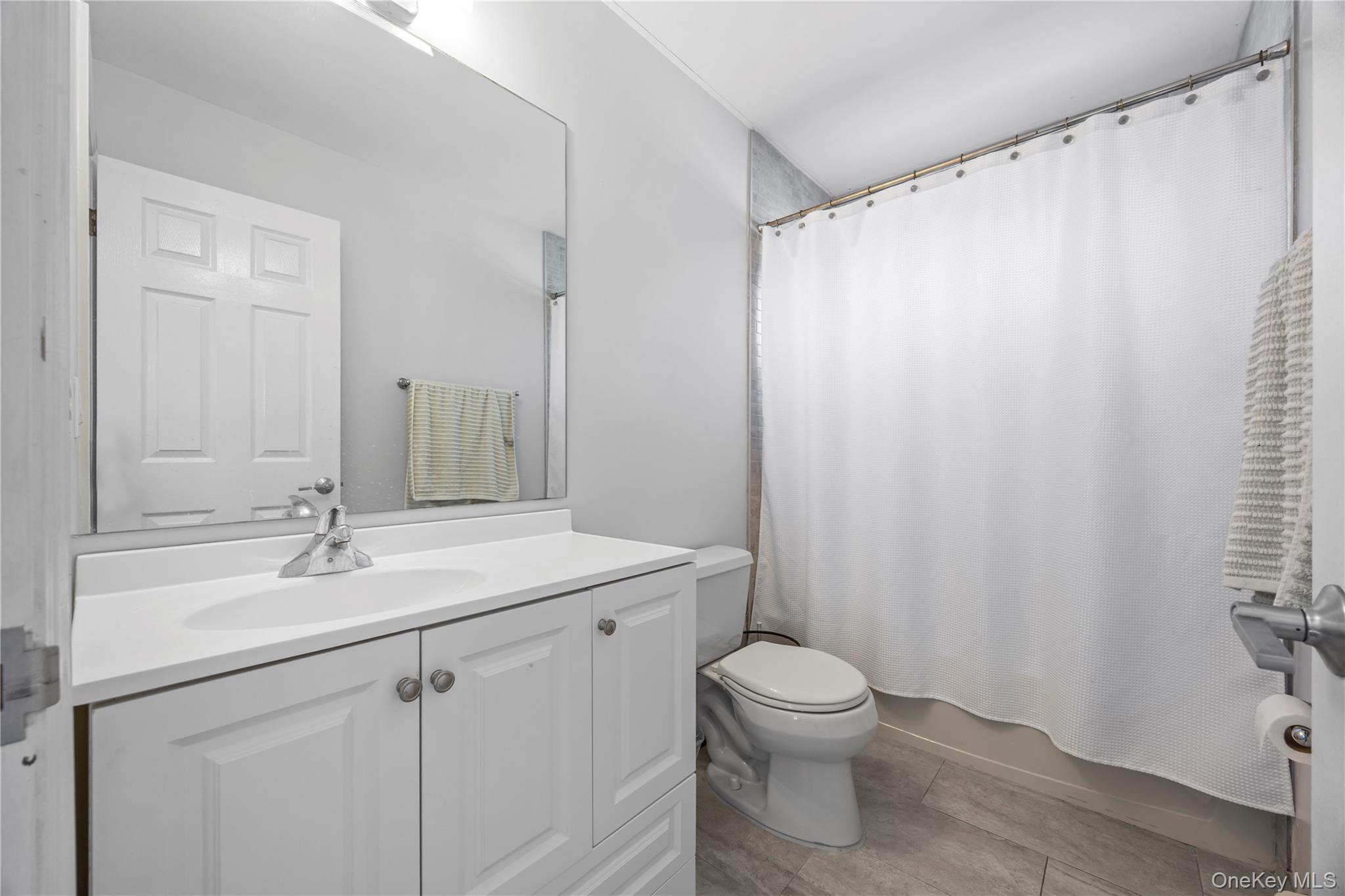 7 Bittersweet Lane, Center Moriches, NY 11934