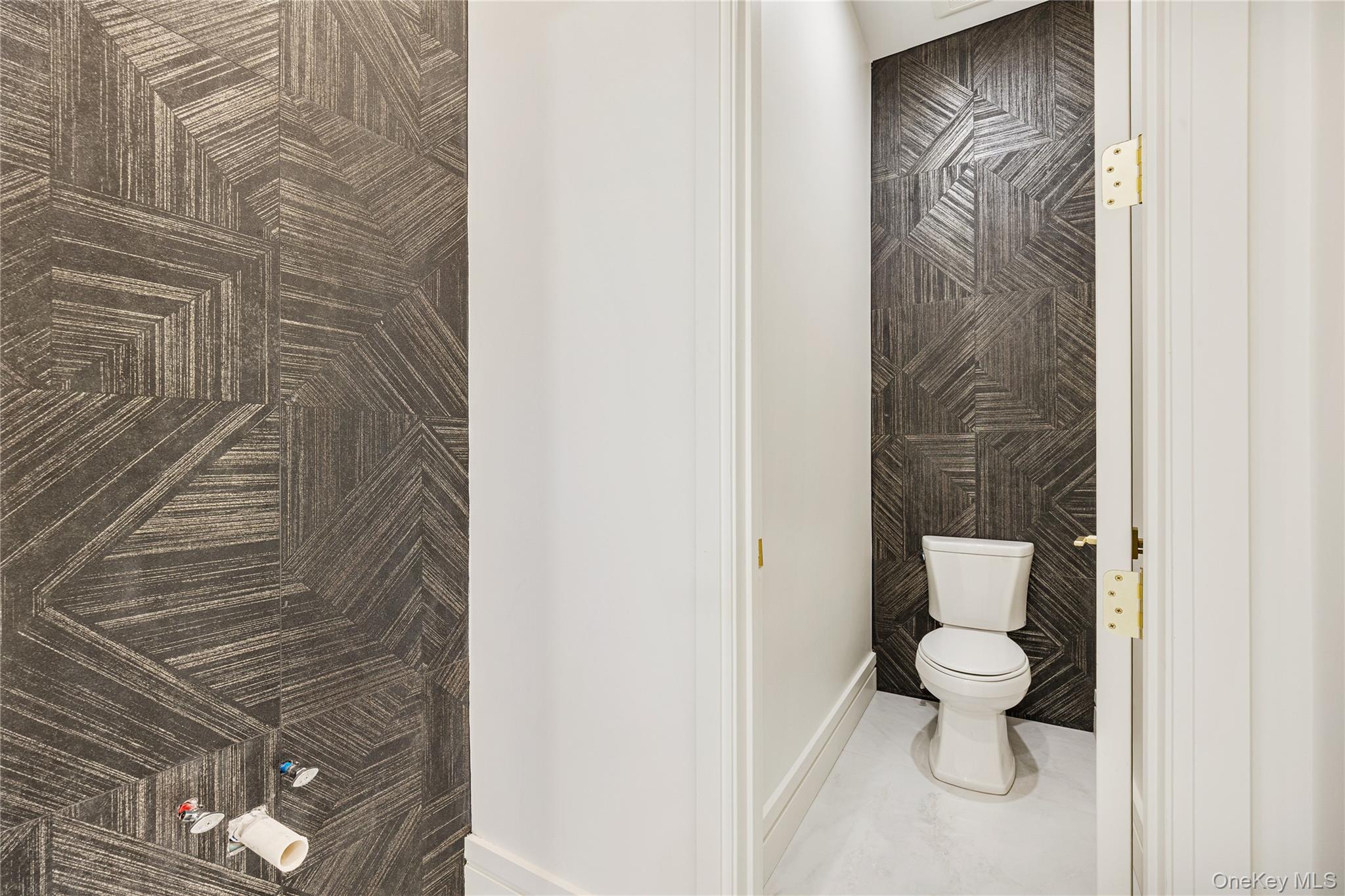 12 Buckman Place # 101, Monsey, NY 10952