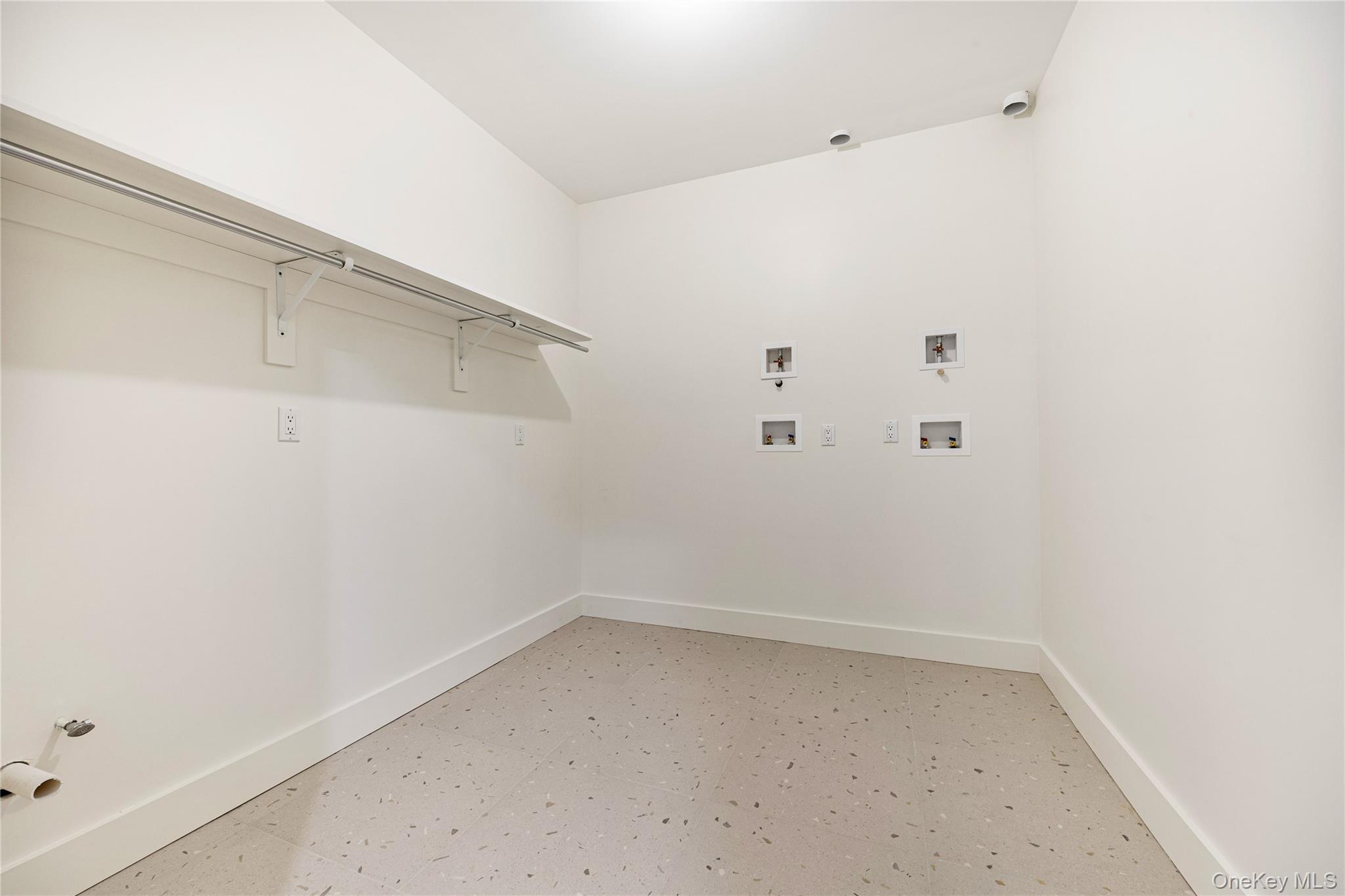 12 Buckman Place # 101, Monsey, NY 10952