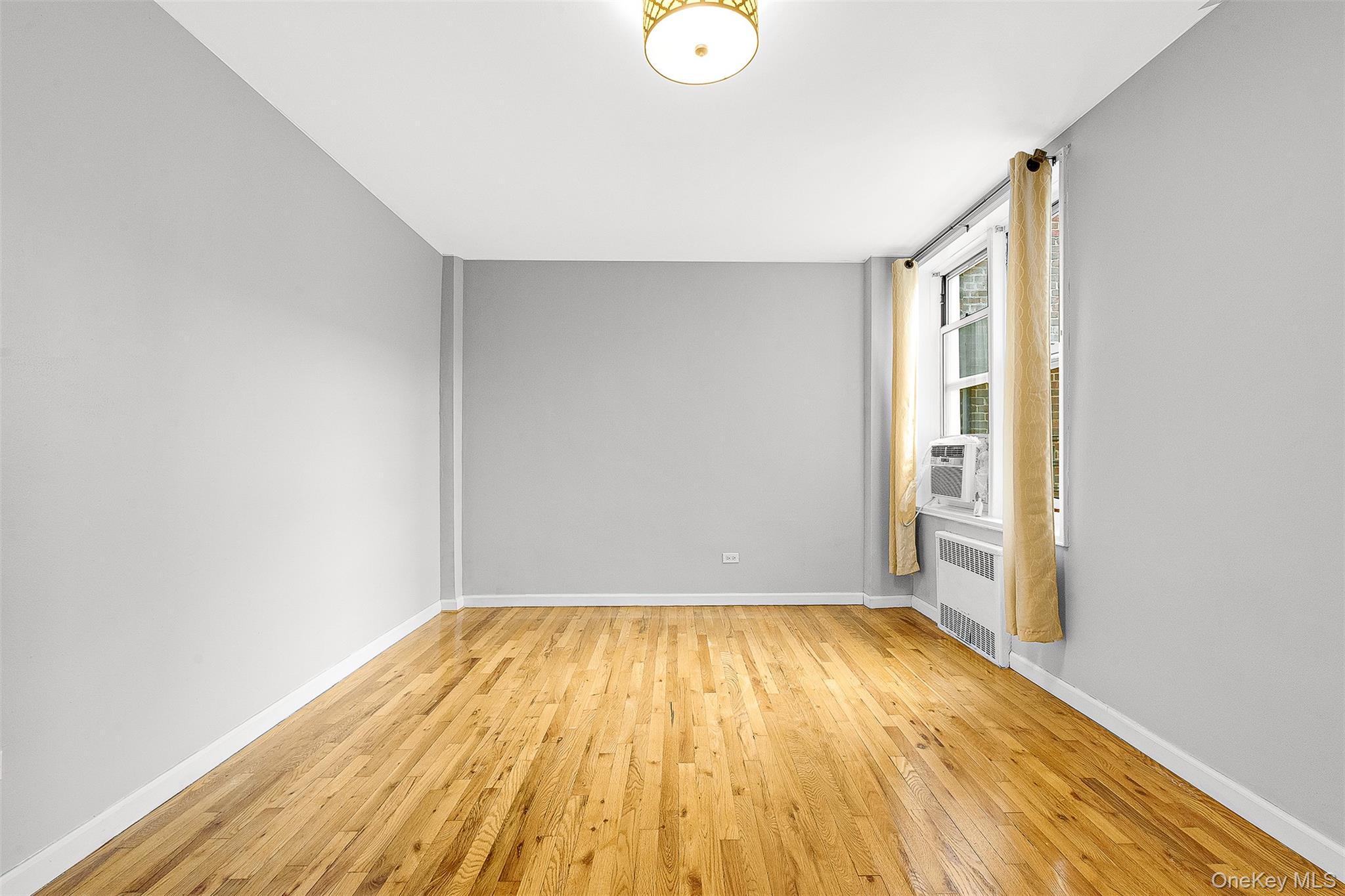 67-30 Clyde Street # 6W, Forest Hills, NY 11375