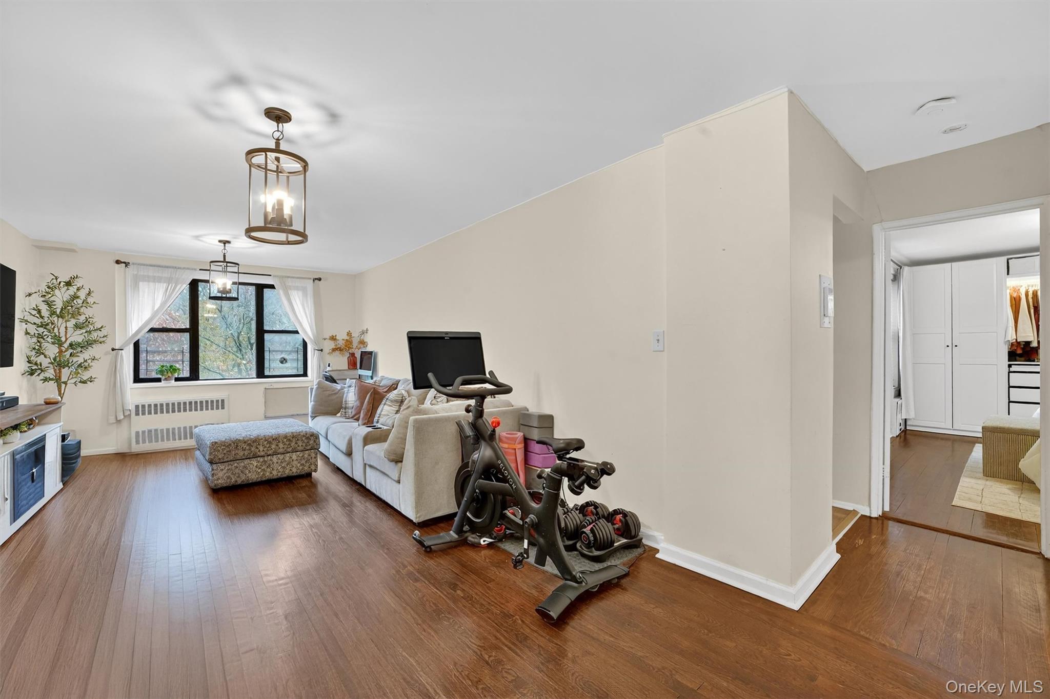 6495 Broadway # 5R, Bronx, NY 10471