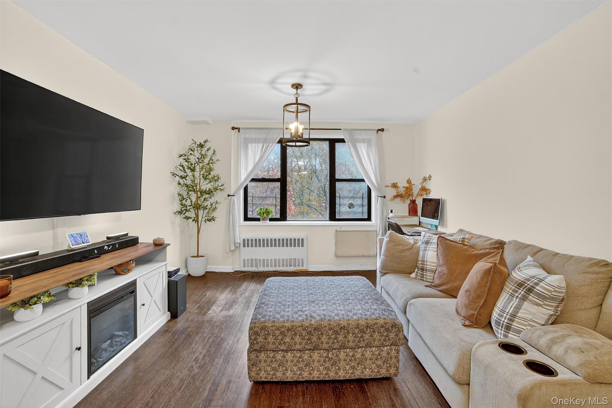 6495 Broadway # 5R, Bronx, NY 10471