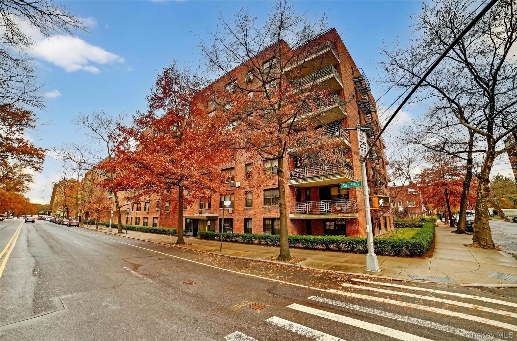 6495 Broadway # 5R, Bronx, NY 10471