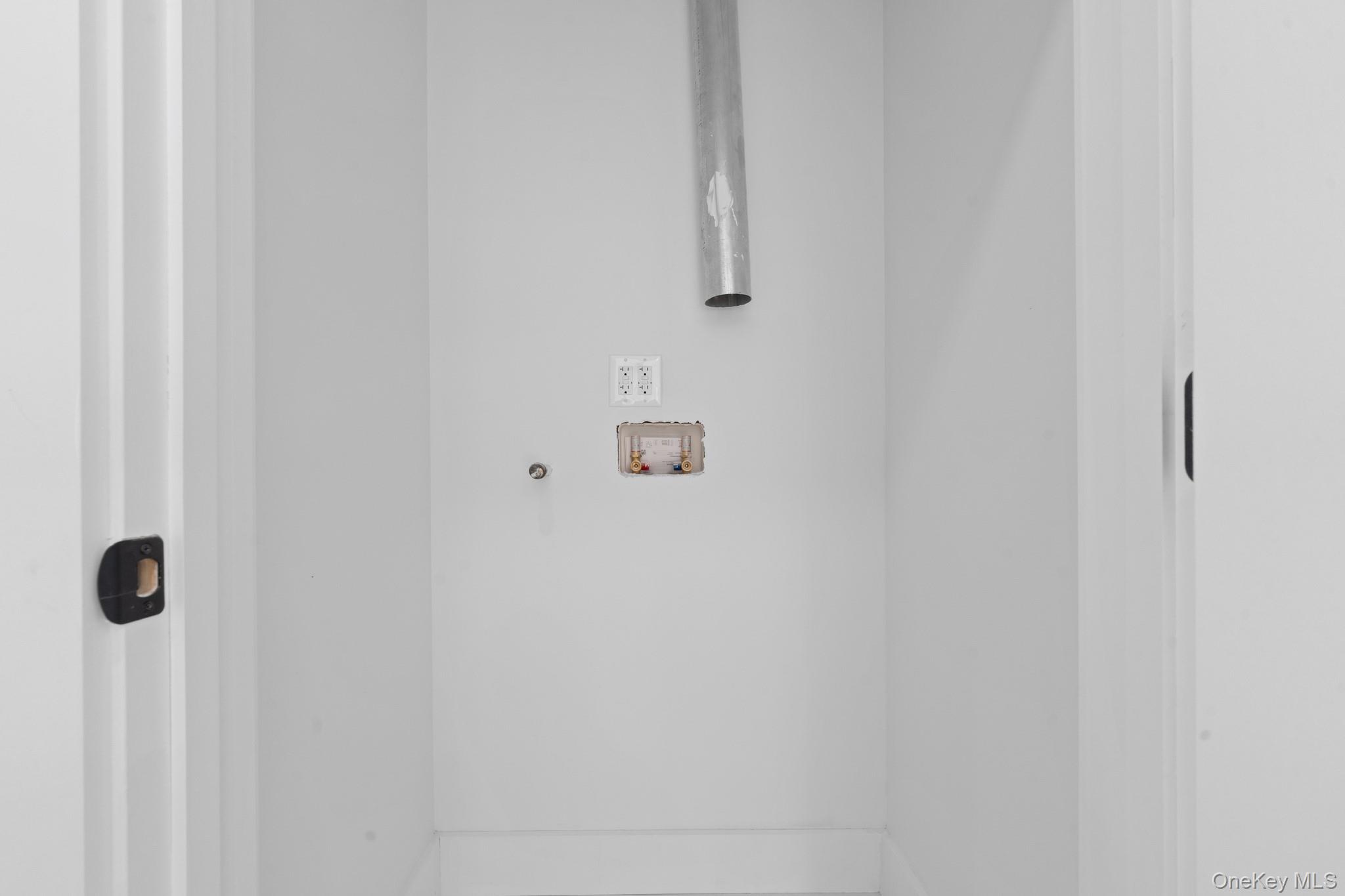 7612 85th Drive, Woodhaven, NY 11421