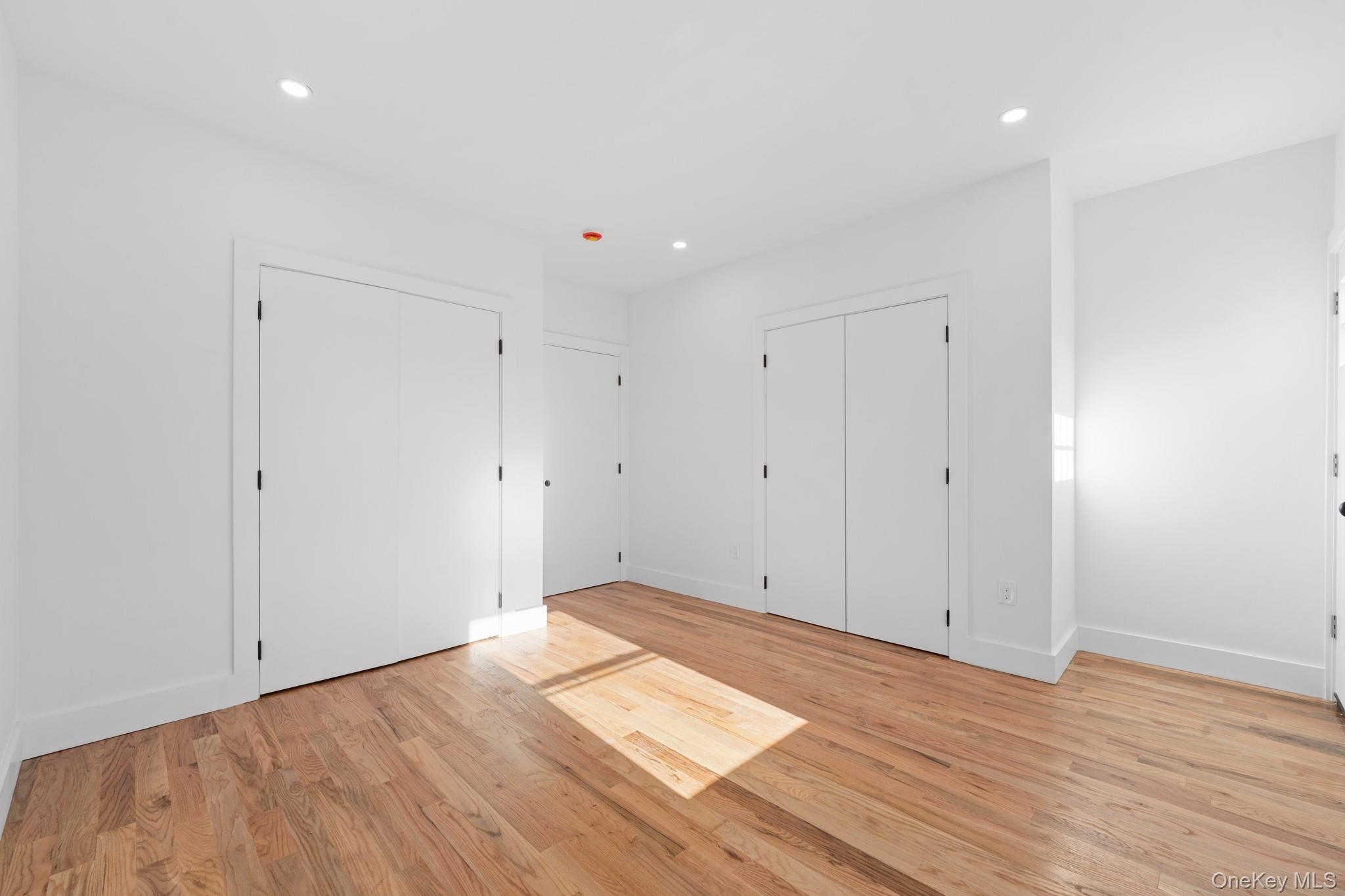 7612 85th Drive, Woodhaven, NY 11421