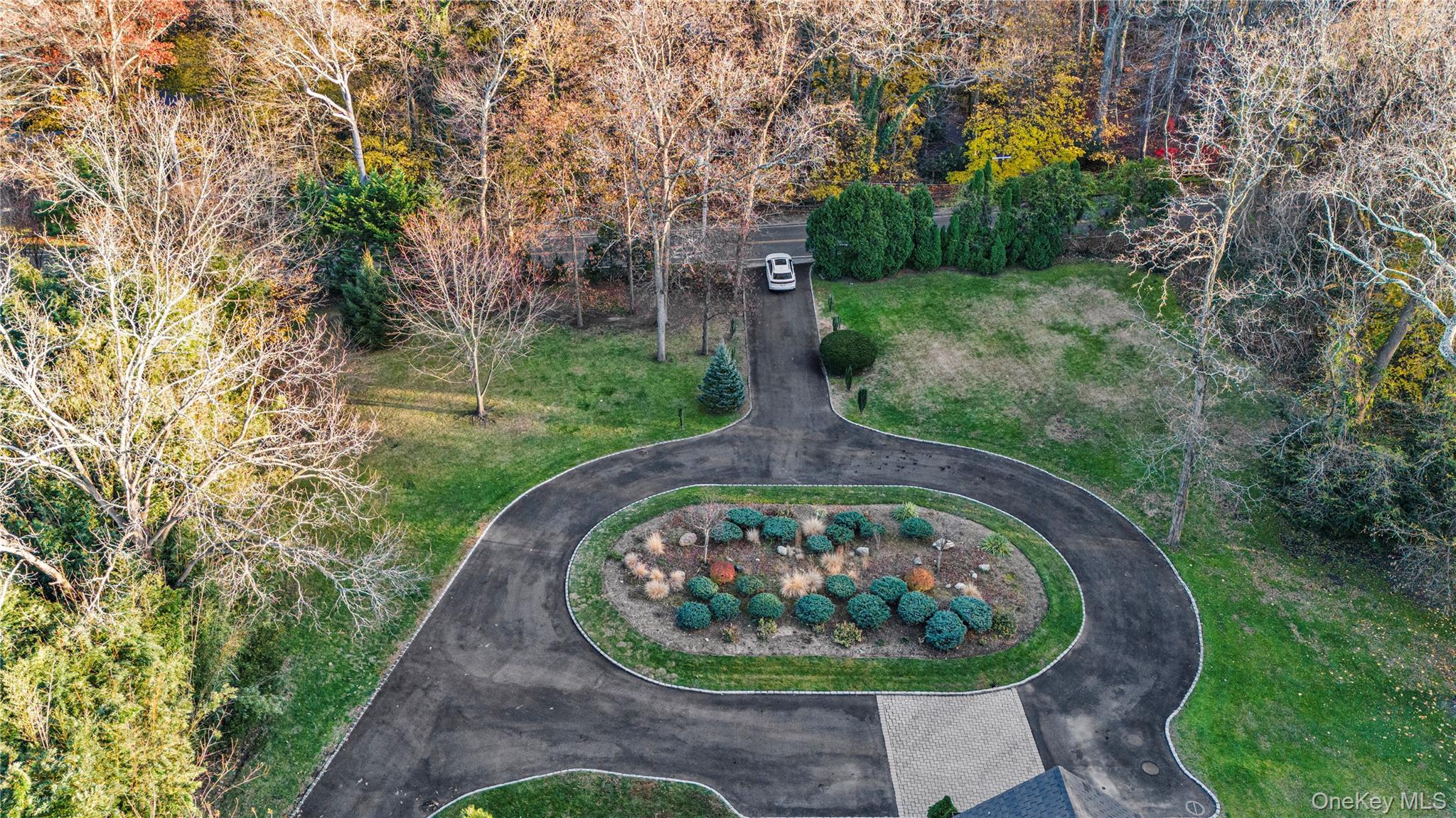 109 Wheatley Road, Brookville, NY 11545