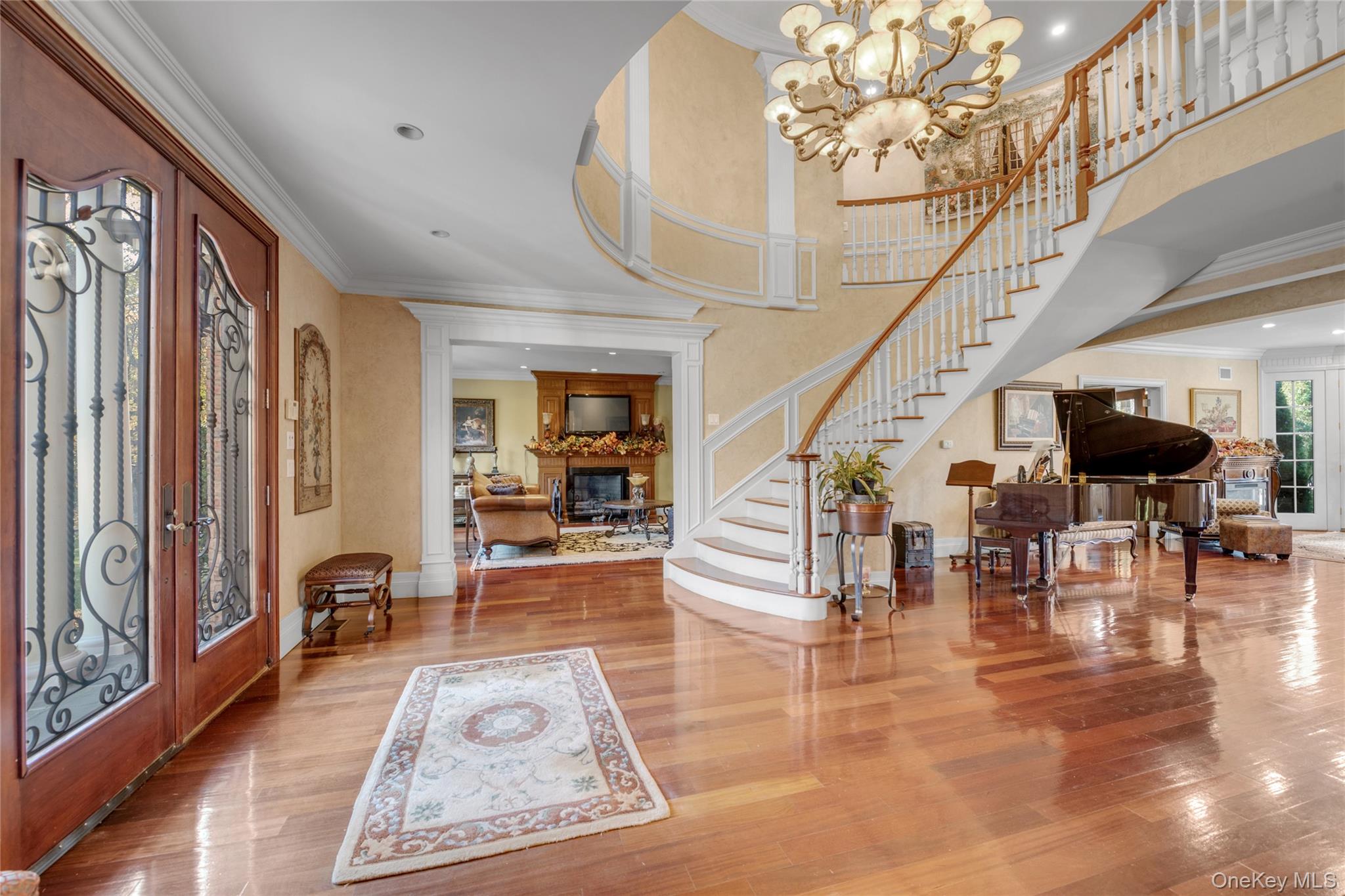 109 Wheatley Road, Brookville, NY 11545