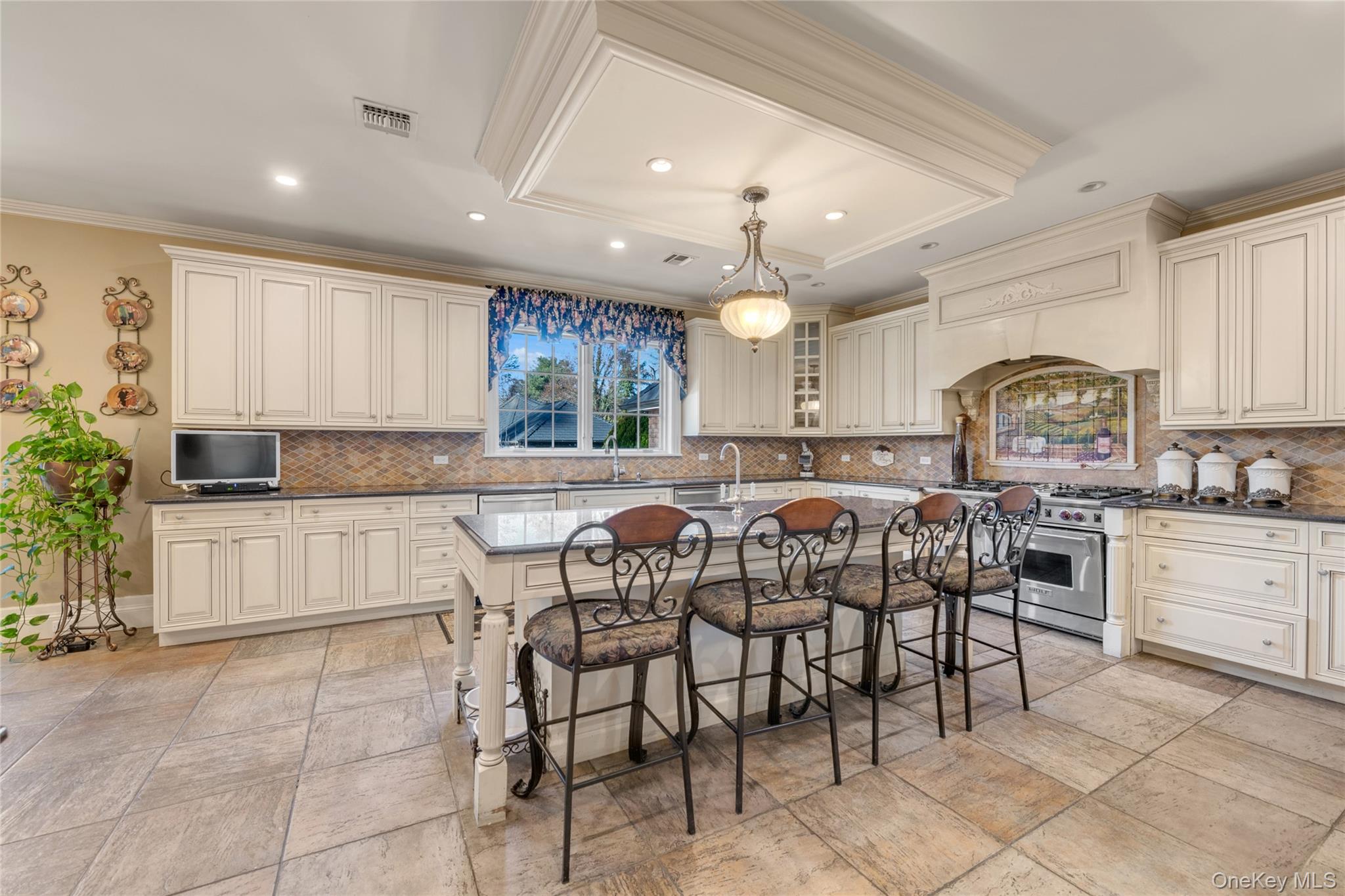 109 Wheatley Road, Brookville, NY 11545