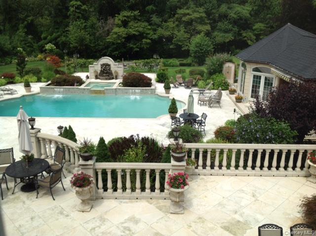 109 Wheatley Road, Brookville, NY 11545