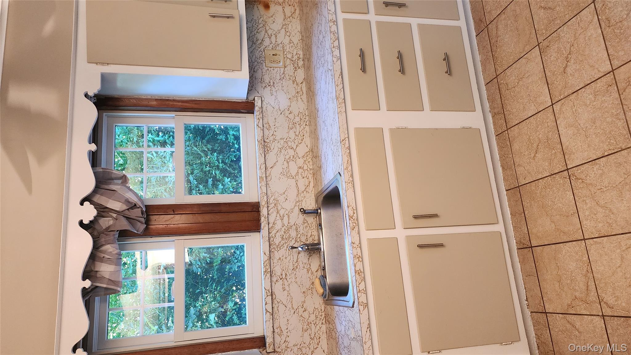 22 Beach Street # 1, White Plains, NY 10604