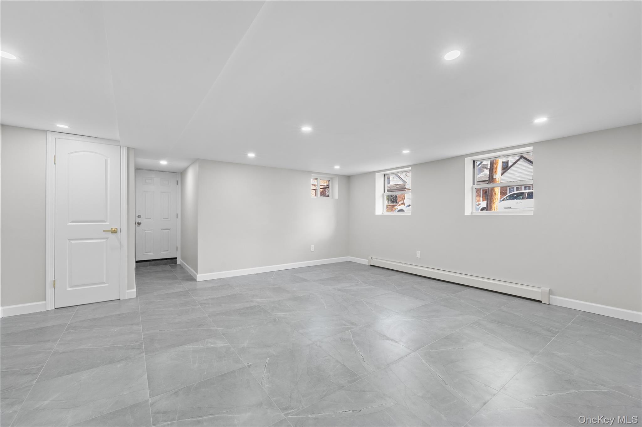 16419 32nd Avenue, Flushing, NY 11358