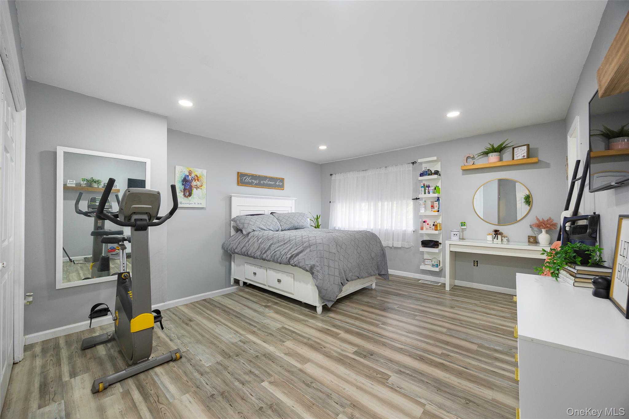 20 Amber Court, Poughkeepsie, NY 12603