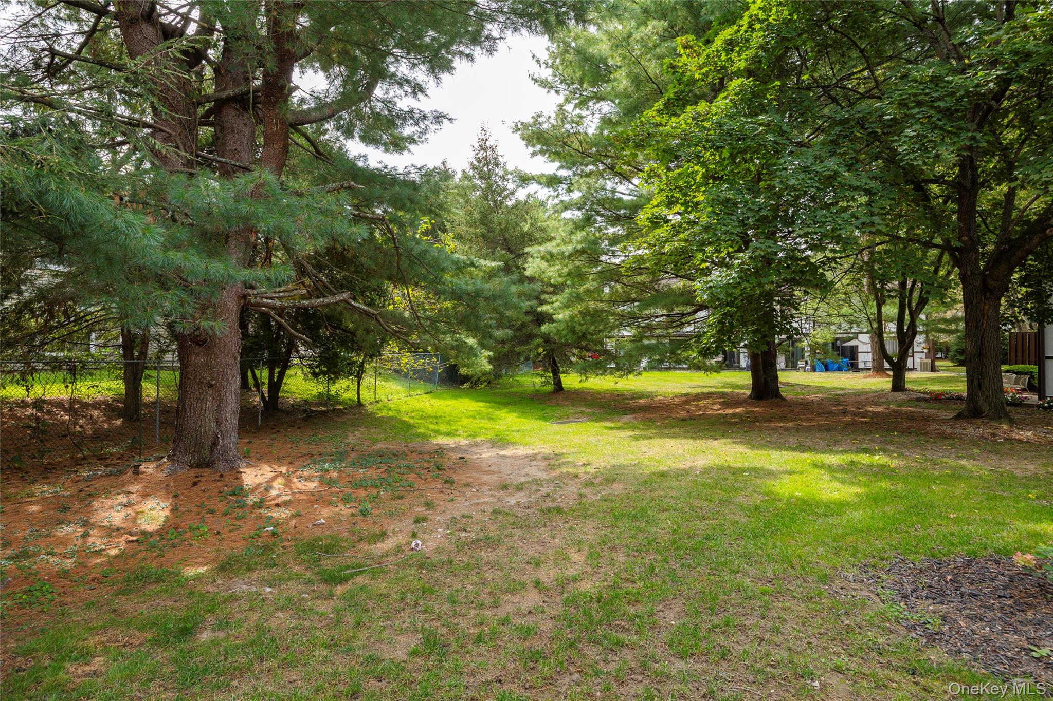 20 Amber Court, Poughkeepsie, NY 12603