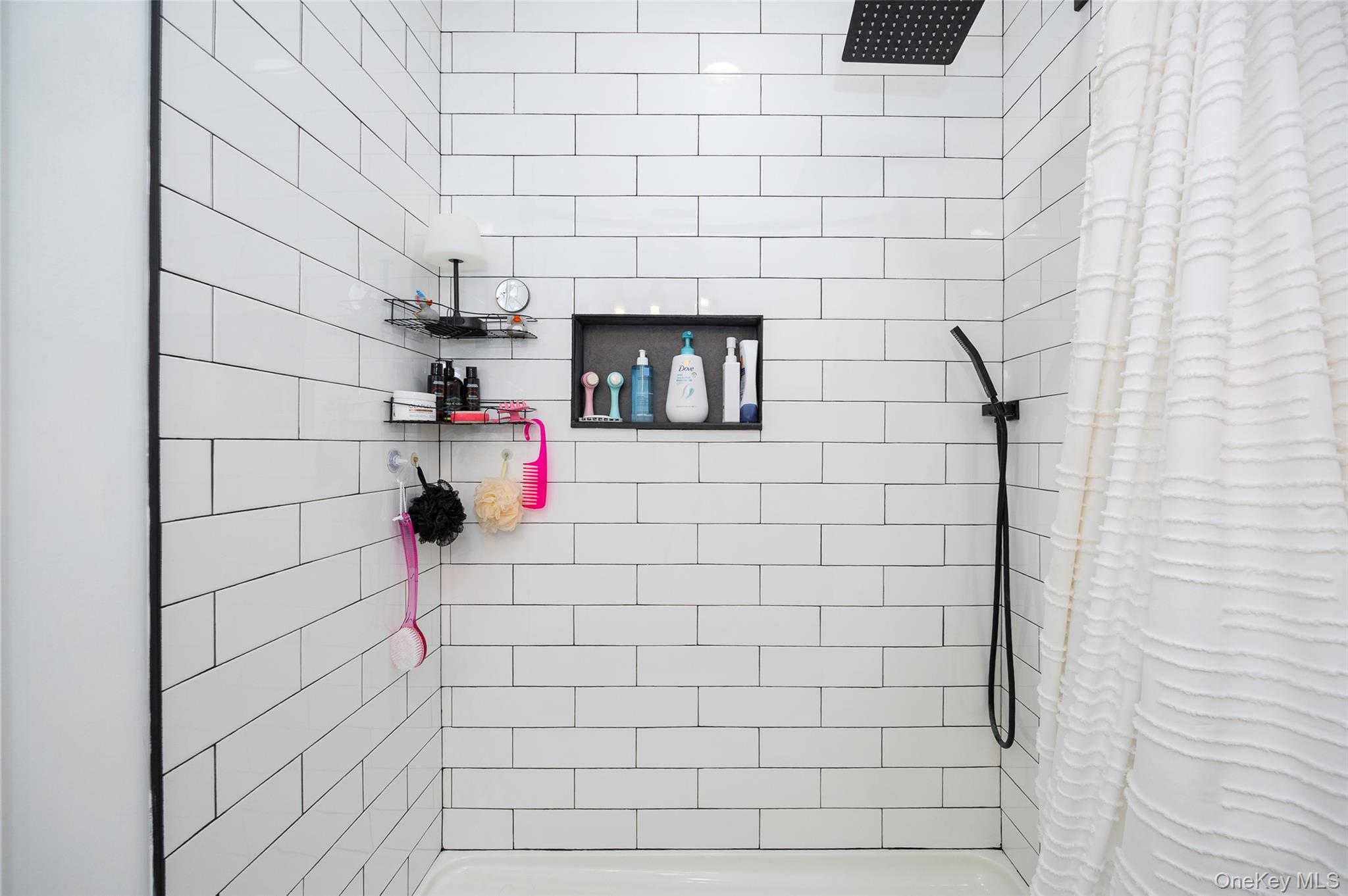 20 Amber Court, Poughkeepsie, NY 12603