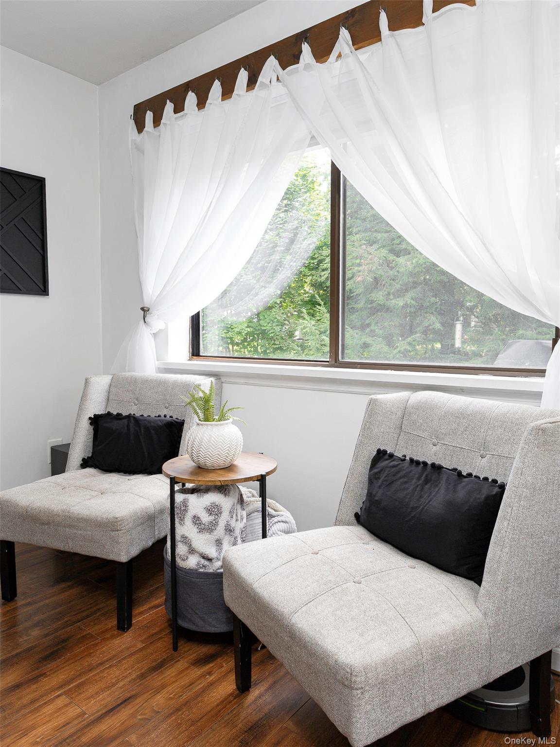 20 Amber Court, Poughkeepsie, NY 12603