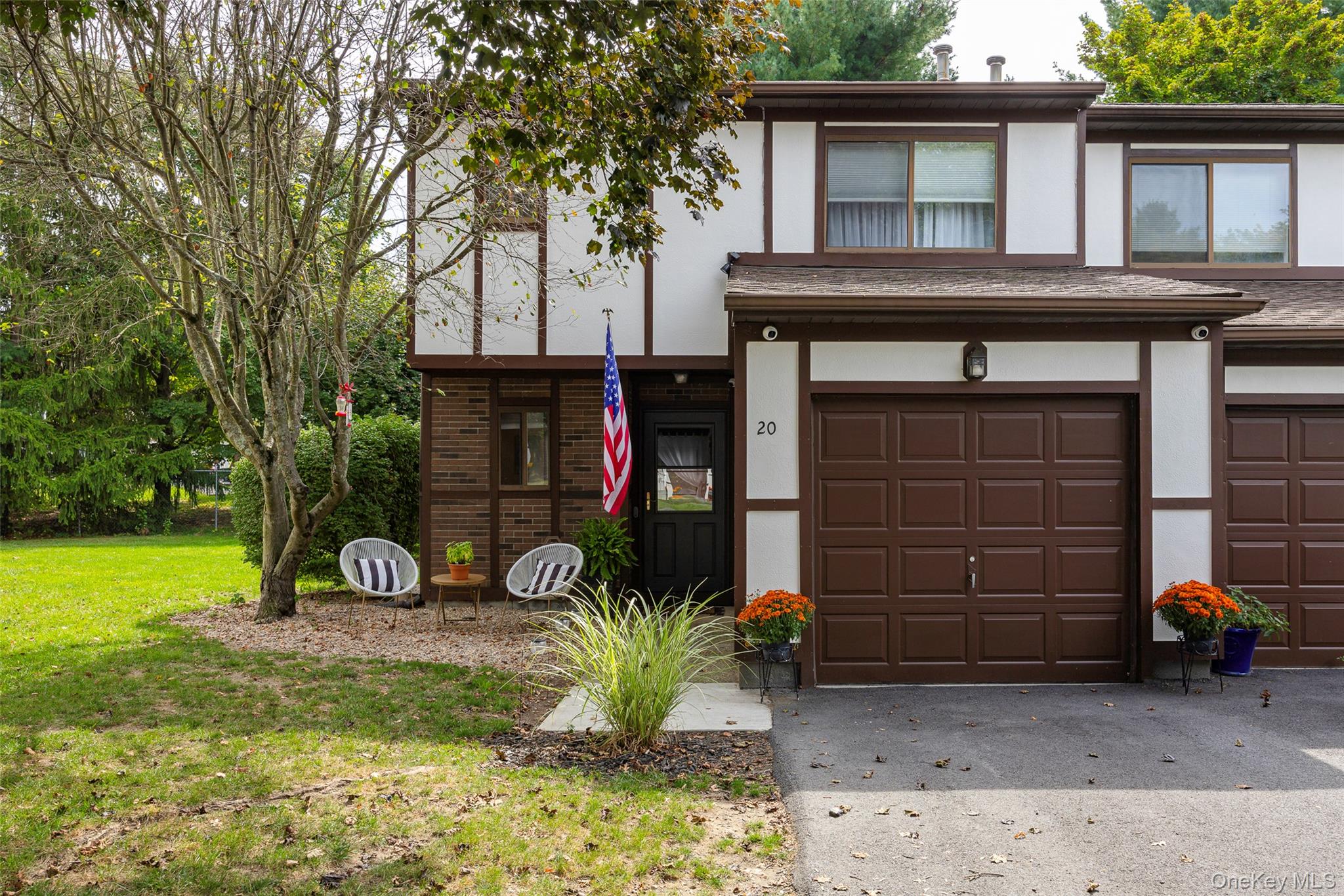 20 Amber Court, Poughkeepsie, NY 12603