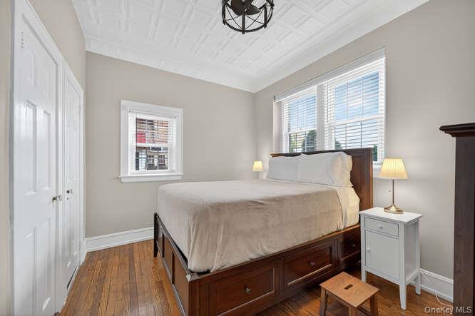 105 Seventh Street # 10, Garden City, NY 11530