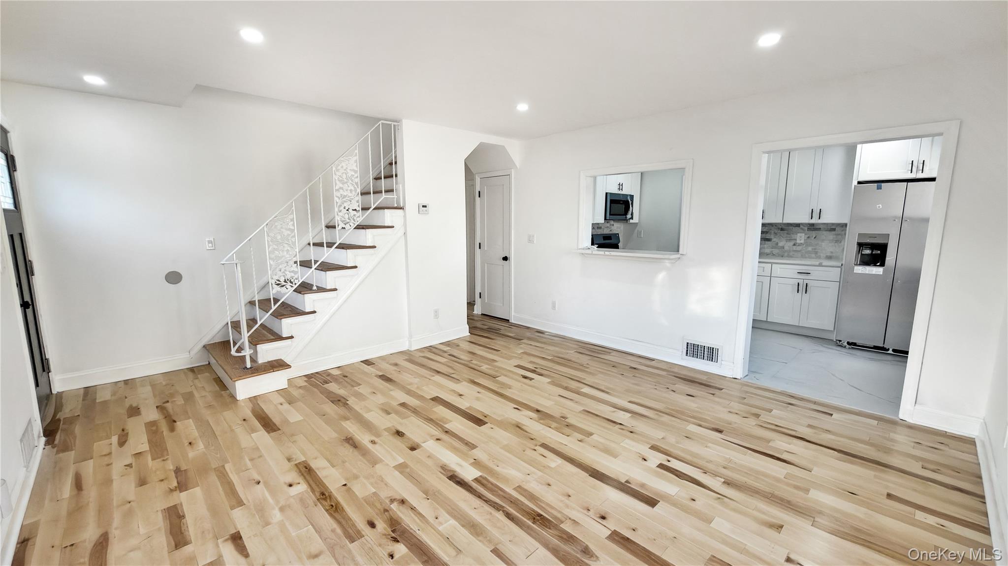 15 Circle Drive, Hempstead, NY 11550