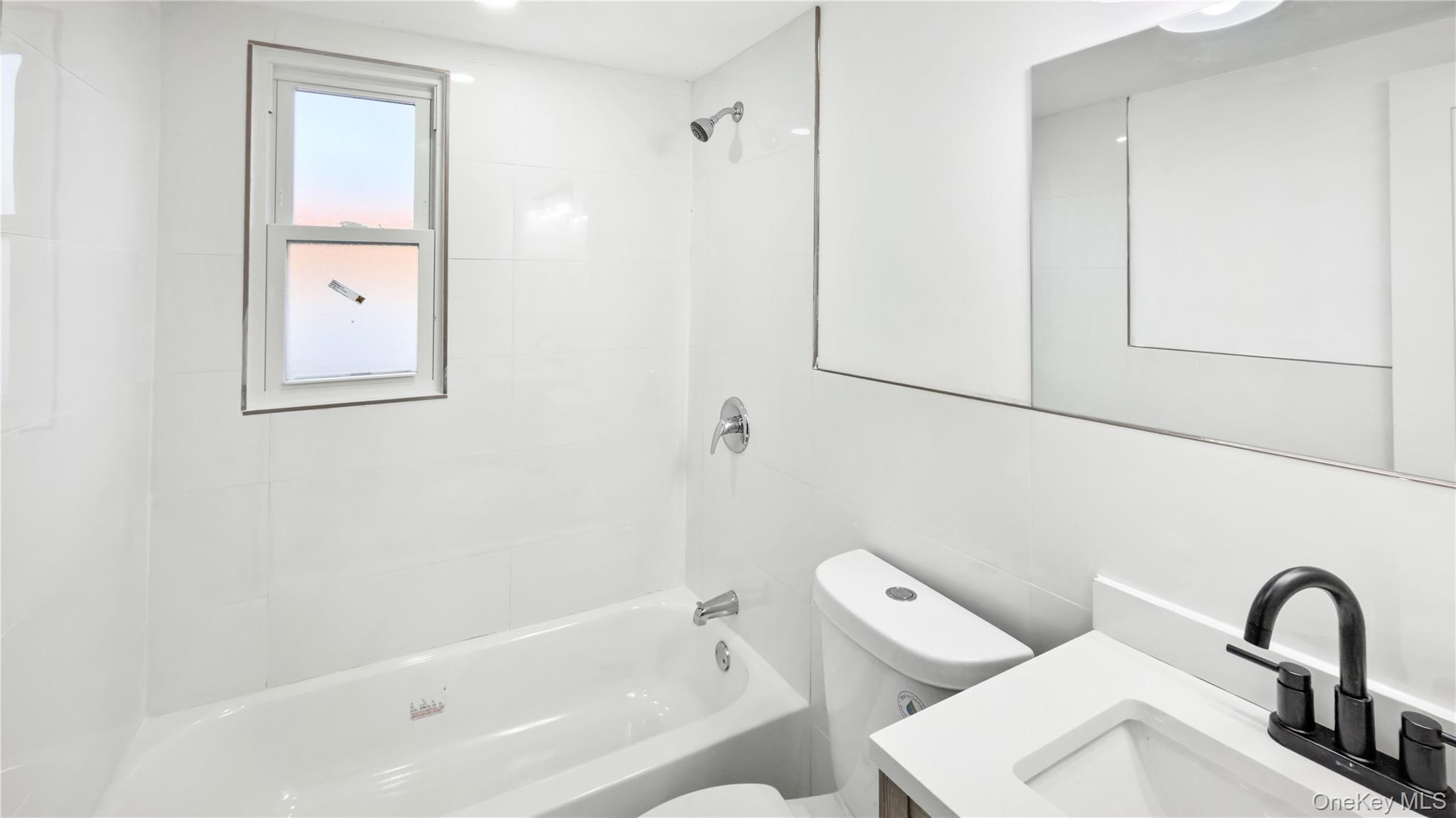 15 Circle Drive, Hempstead, NY 11550