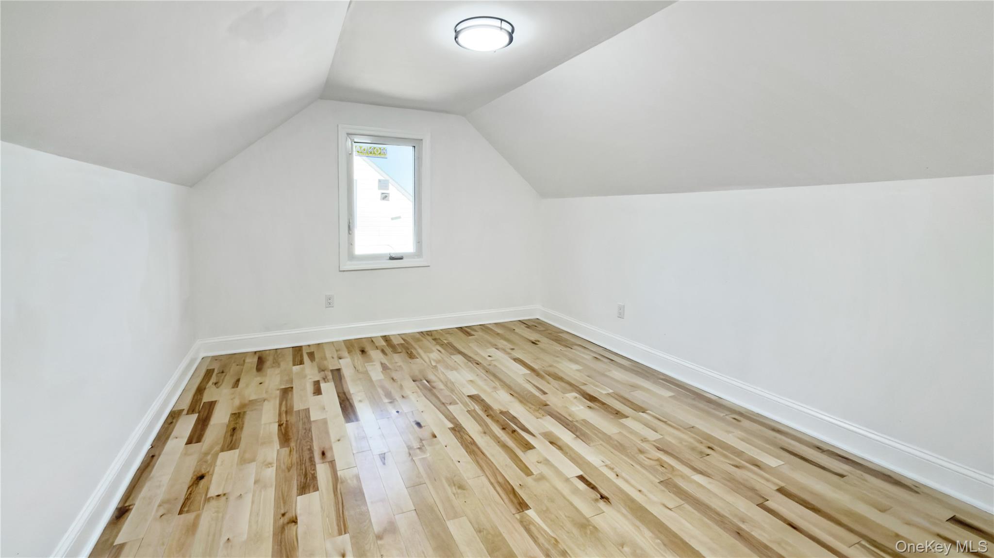 15 Circle Drive, Hempstead, NY 11550