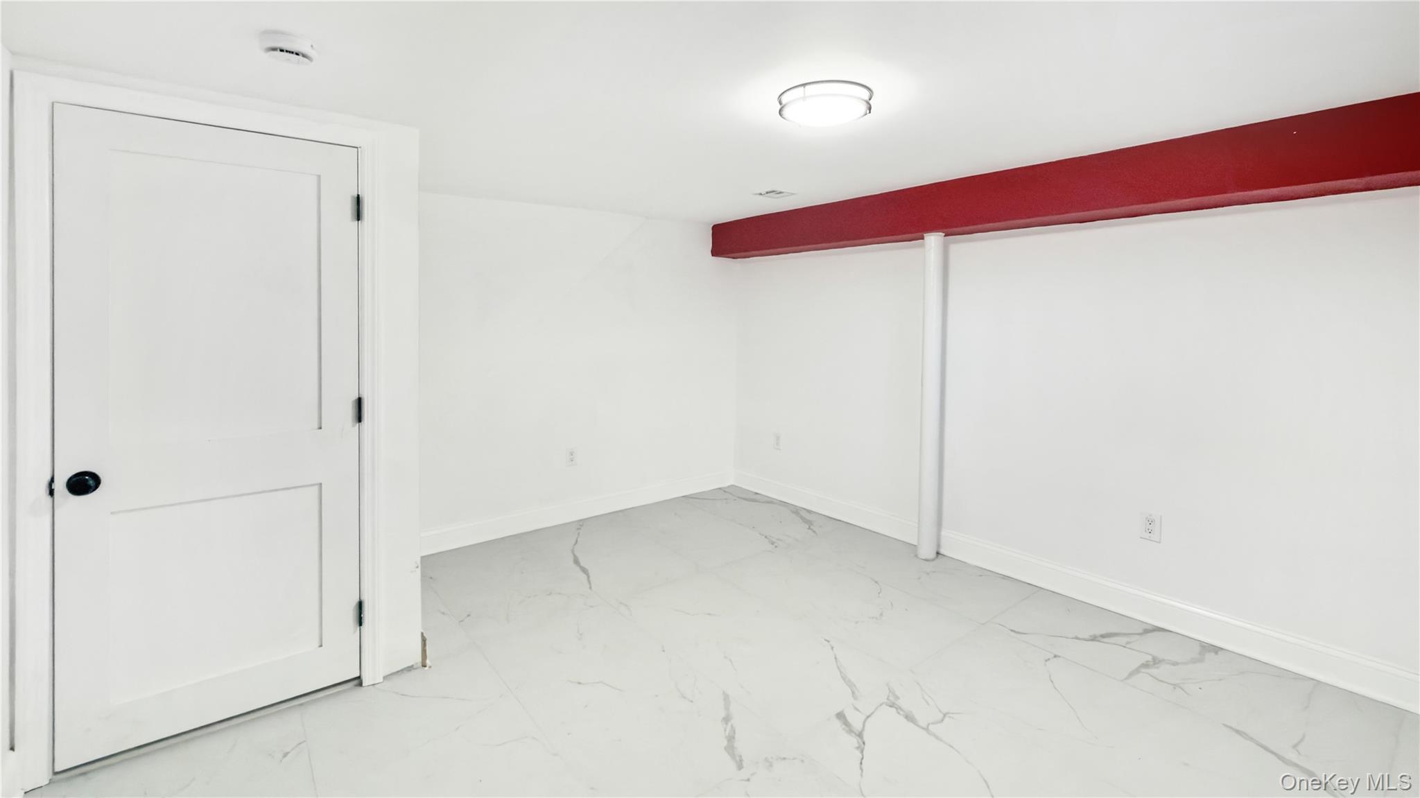 15 Circle Drive, Hempstead, NY 11550