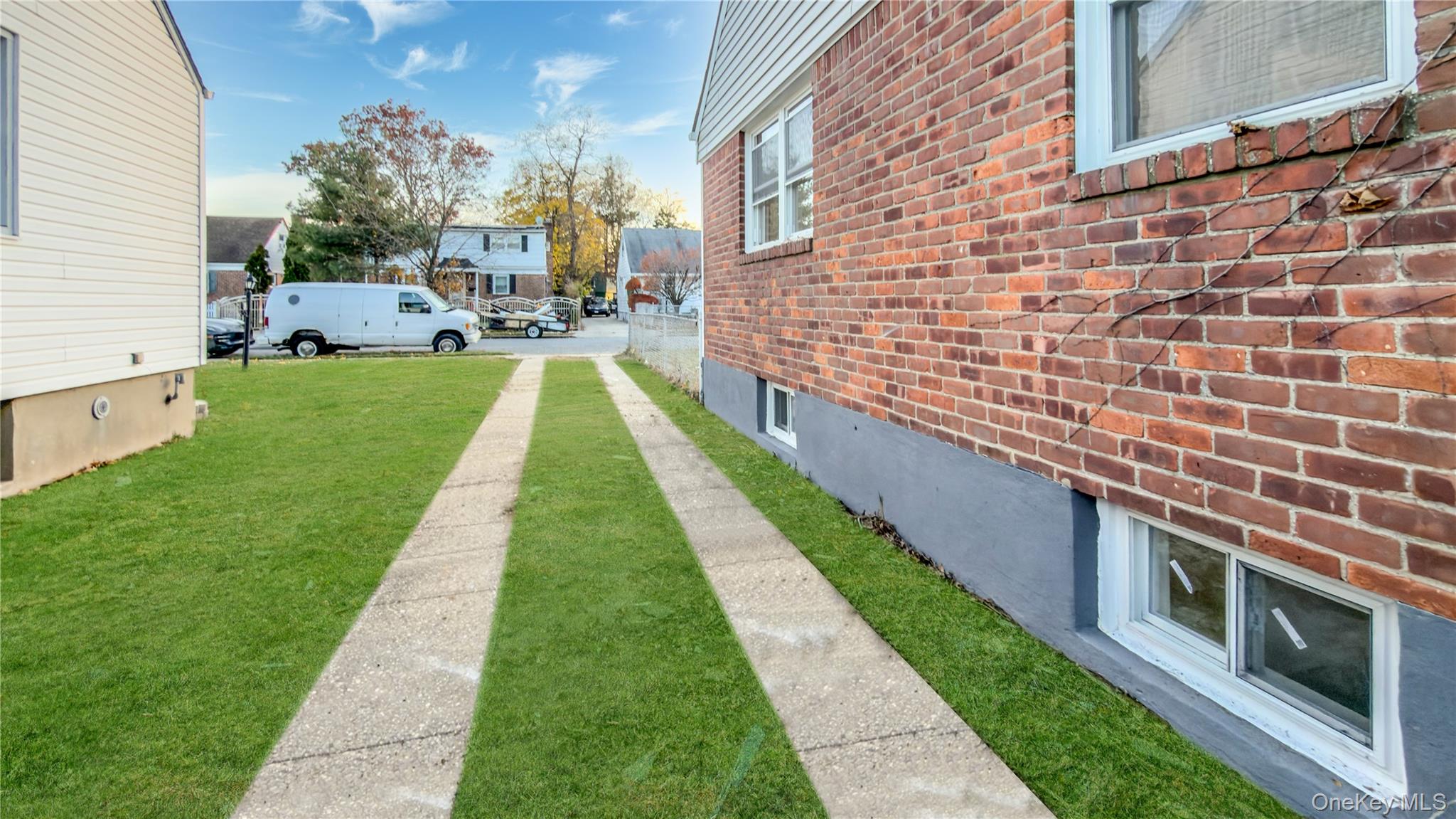 15 Circle Drive, Hempstead, NY 11550