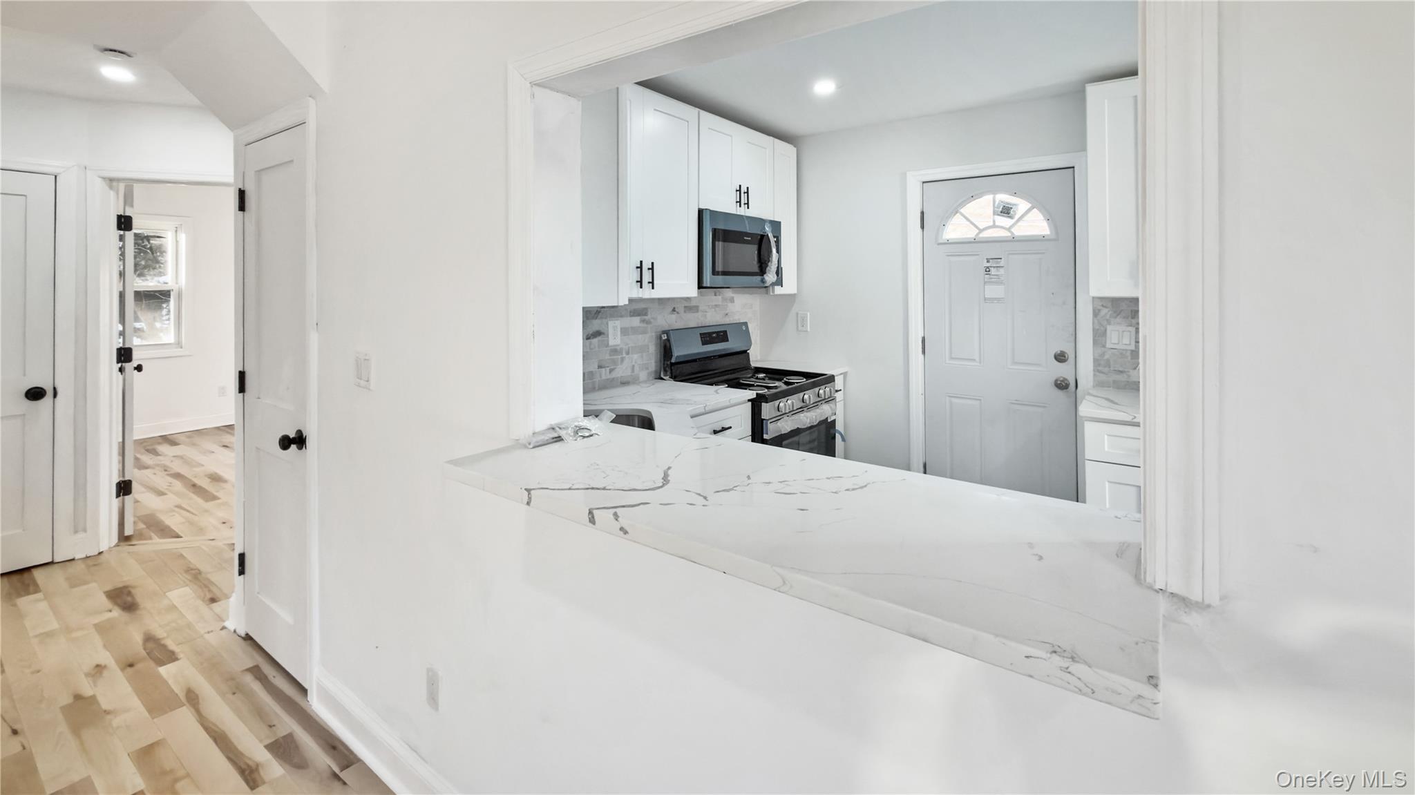 15 Circle Drive, Hempstead, NY 11550