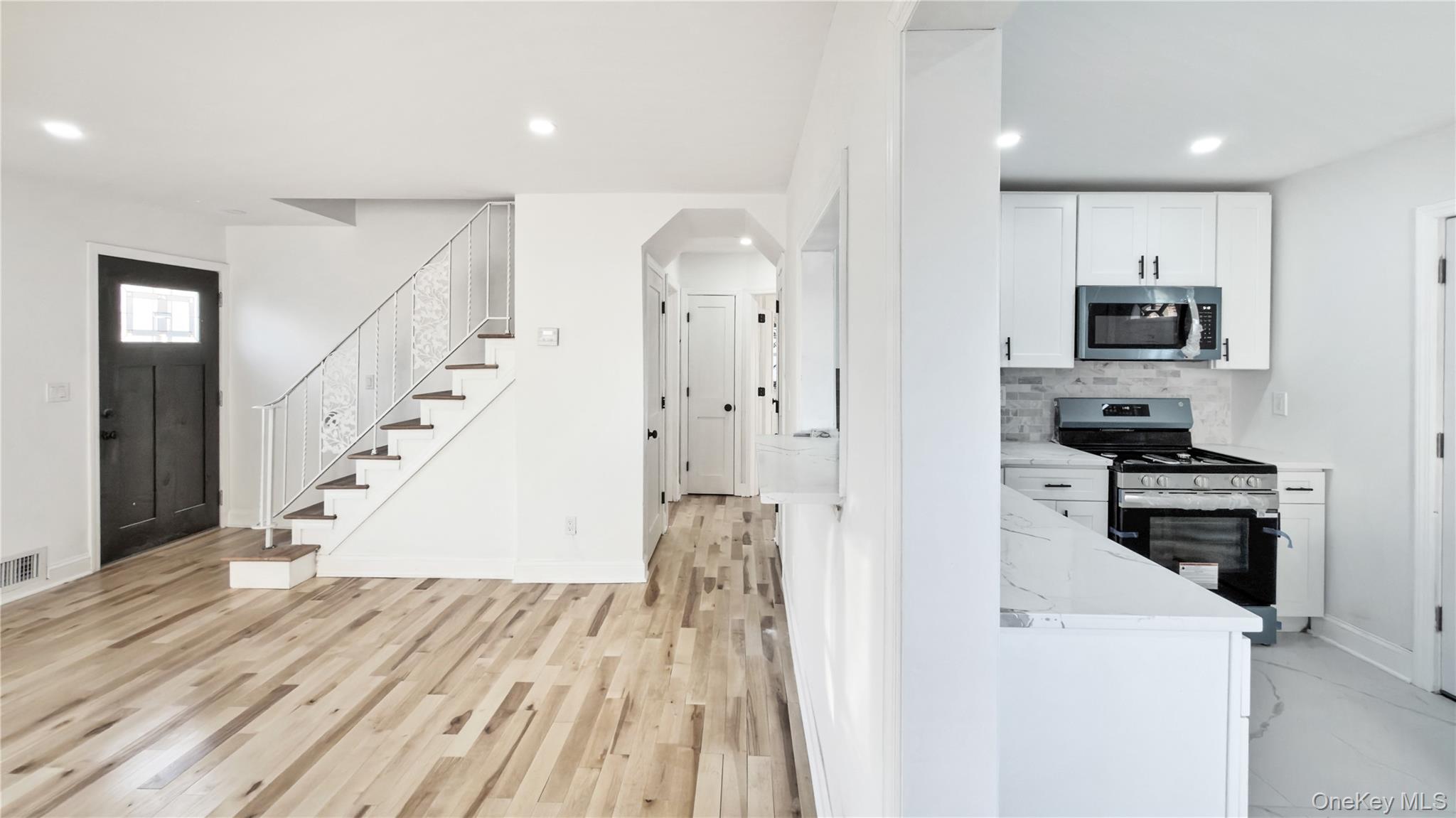 15 Circle Drive, Hempstead, NY 11550