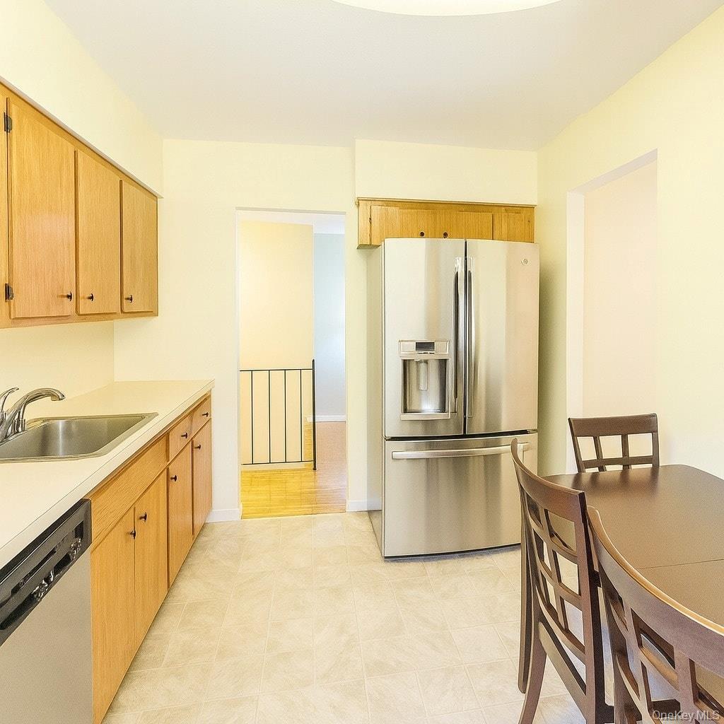 11 Pearl Street, Holbrook, NY 11741