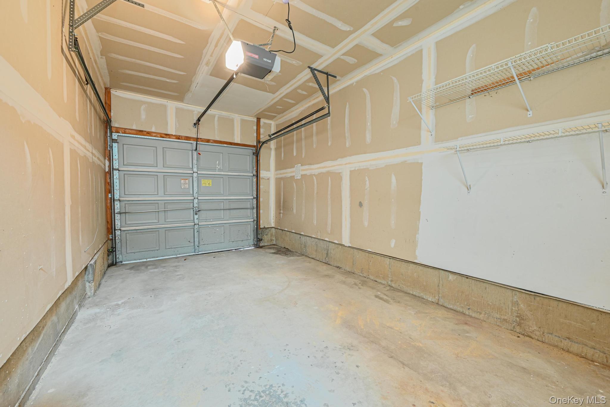 11 Northwood Blvd, Central Islip, NY 11722