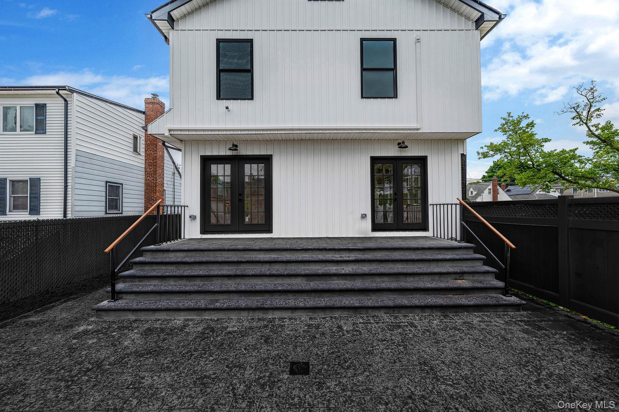 87 Sobro Avenue, Valley Stream, NY 11580