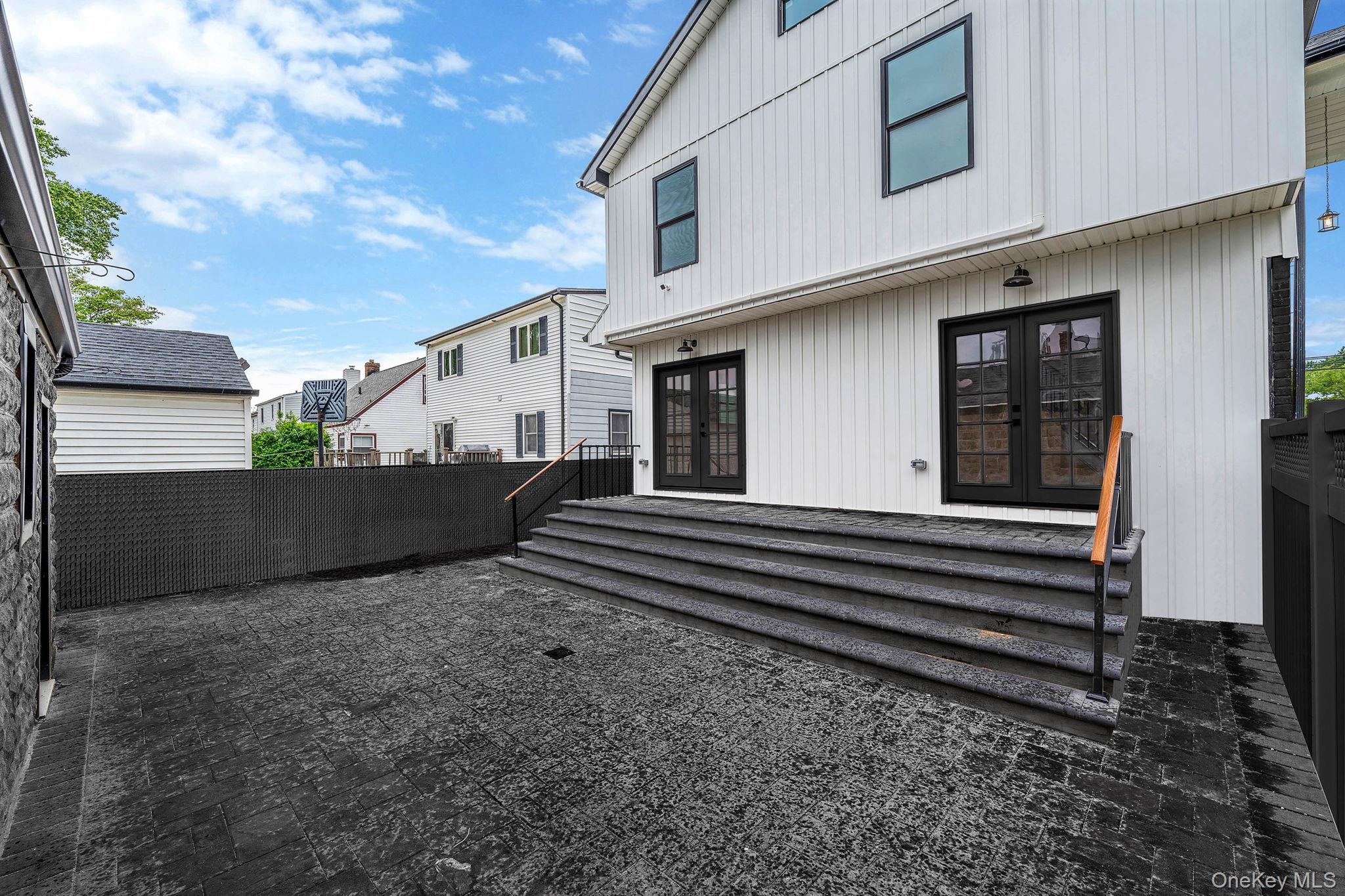 87 Sobro Avenue, Valley Stream, NY 11580