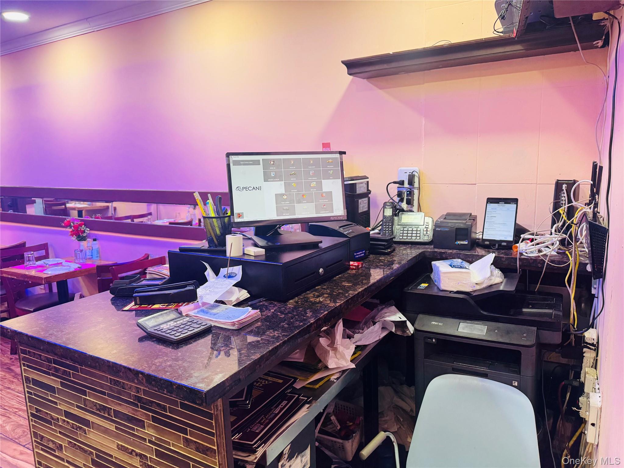 54 7th Avenue # Ground fl, Brooklyn, NY 11217