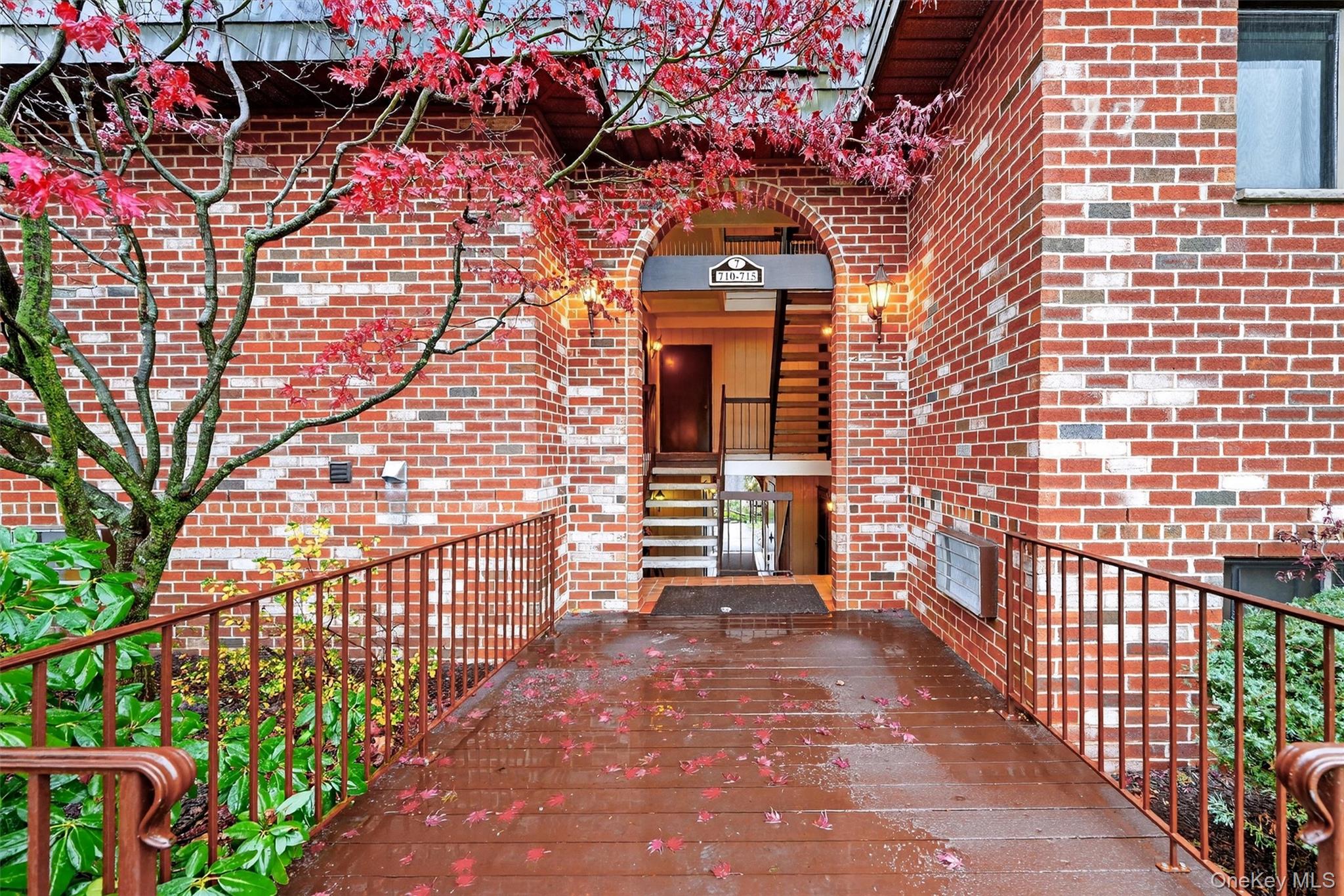 7 Briarcliff Drive S # 13, Ossining, NY 10562