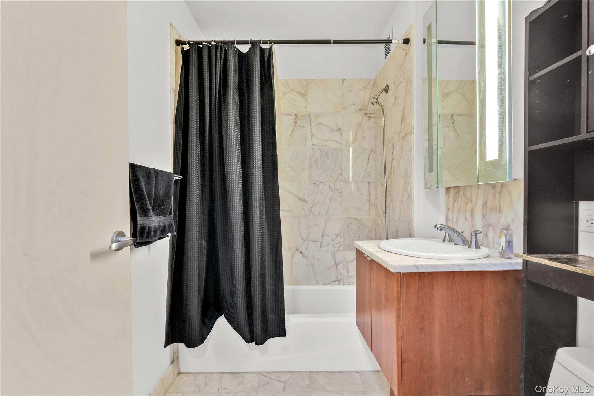 107-24 71 Road # 2F, Forest Hills, NY 11375