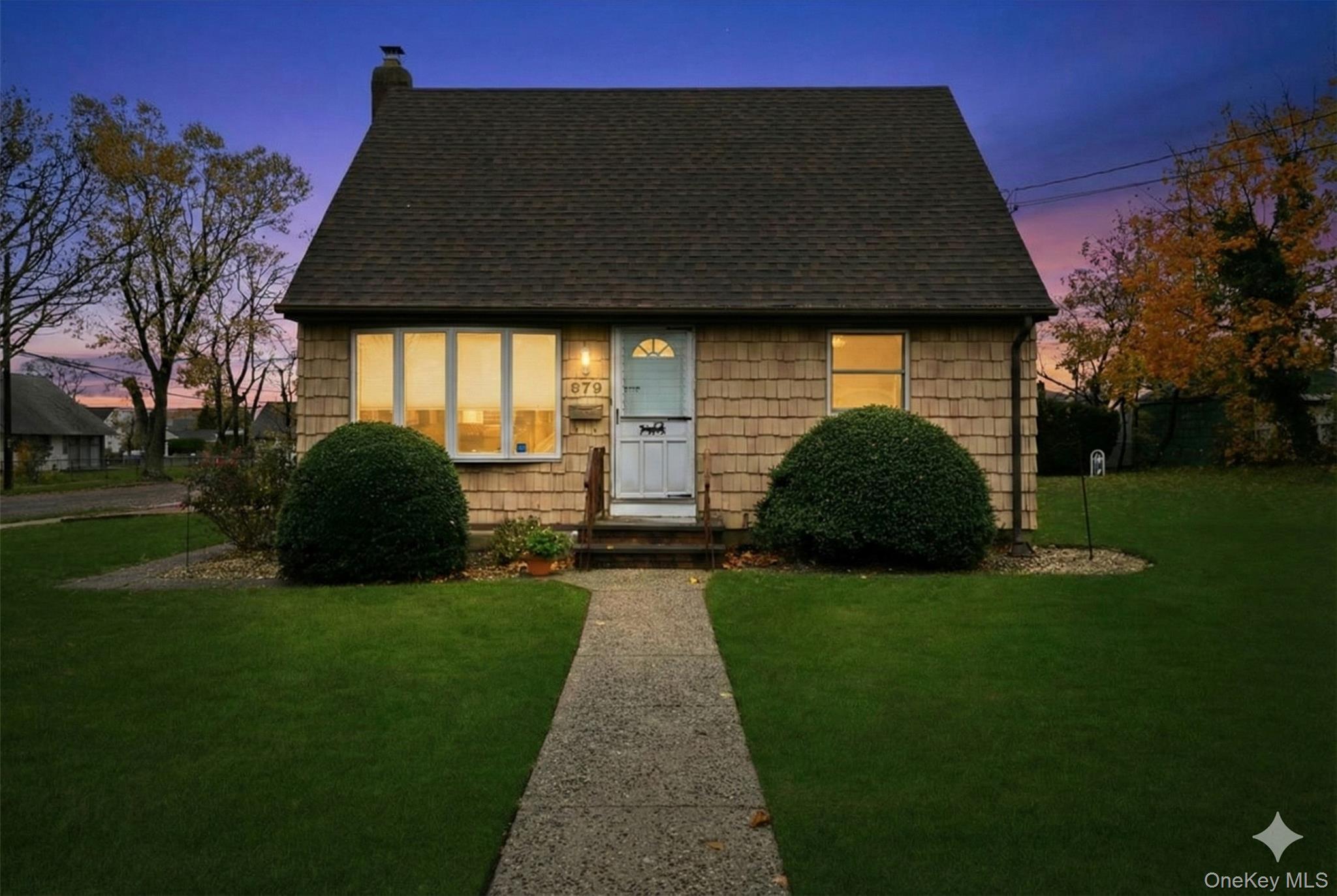 979 Merillon Avenue, Westbury, NY 11590