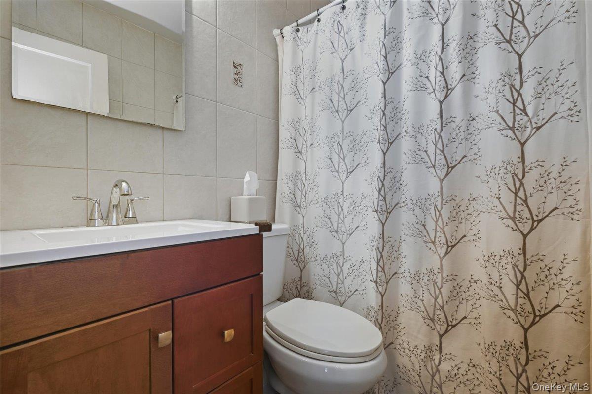 979 Merillon Avenue, Westbury, NY 11590