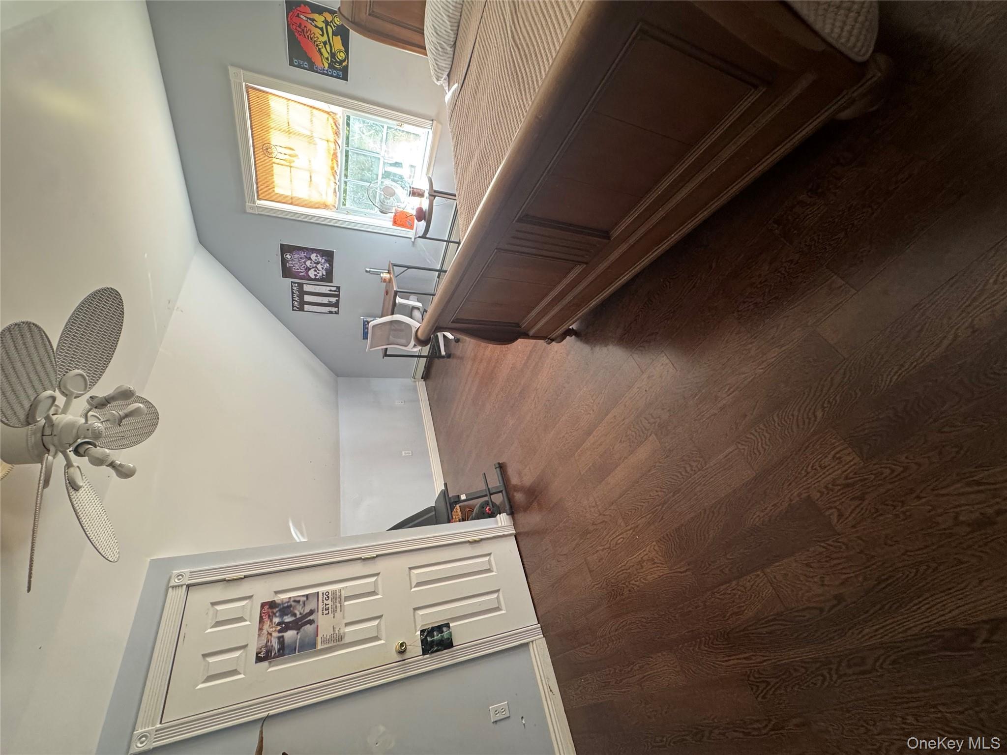 43 N Cozine Road, Manorville, NY 11949