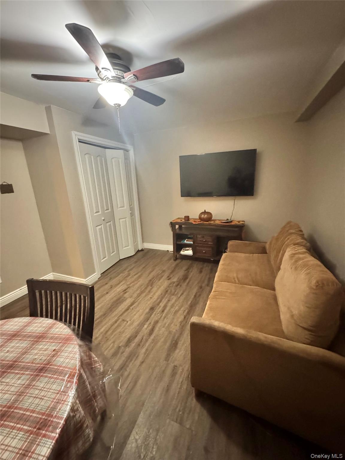 43 N Cozine Road, Manorville, NY 11949