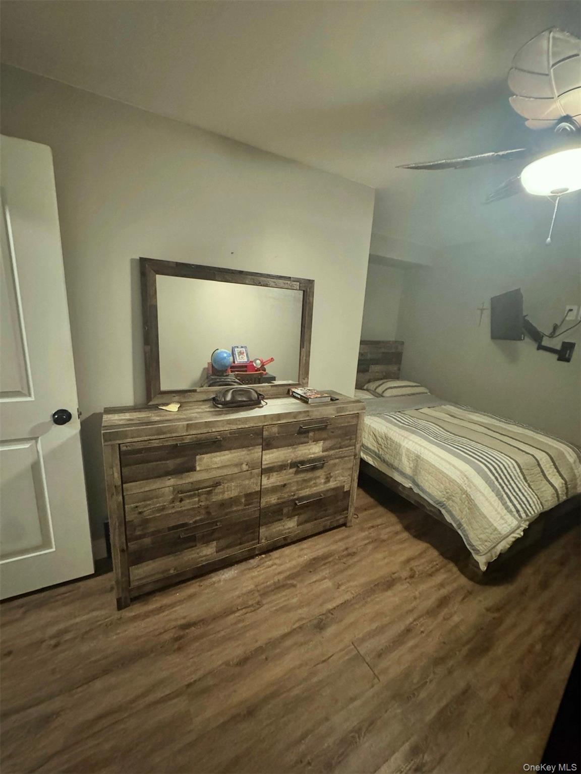 43 N Cozine Road, Manorville, NY 11949