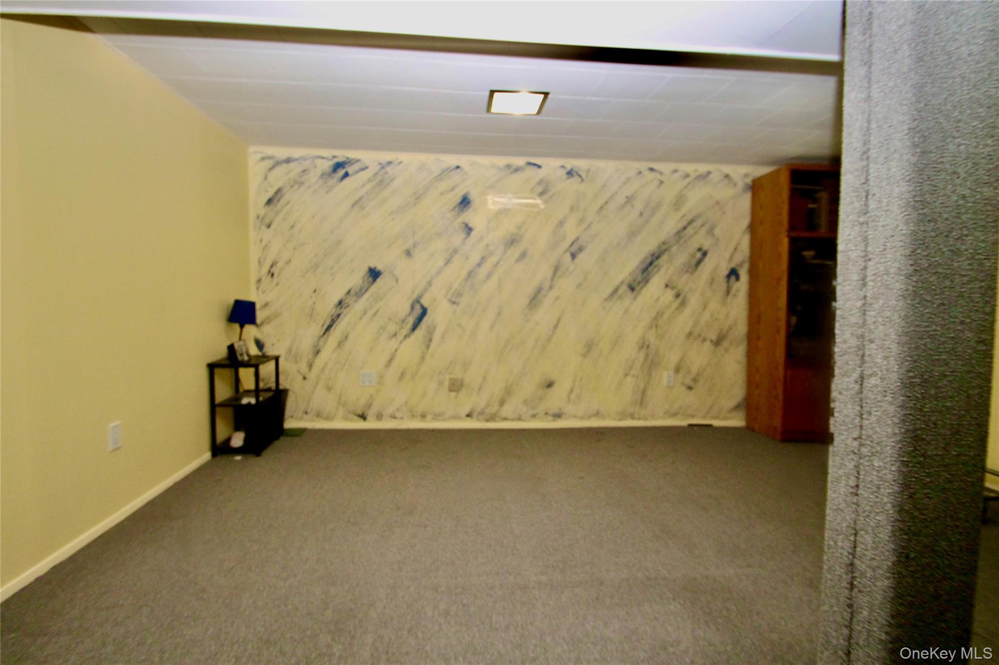 45 Merokee Place, Farmingdale, NY 11735