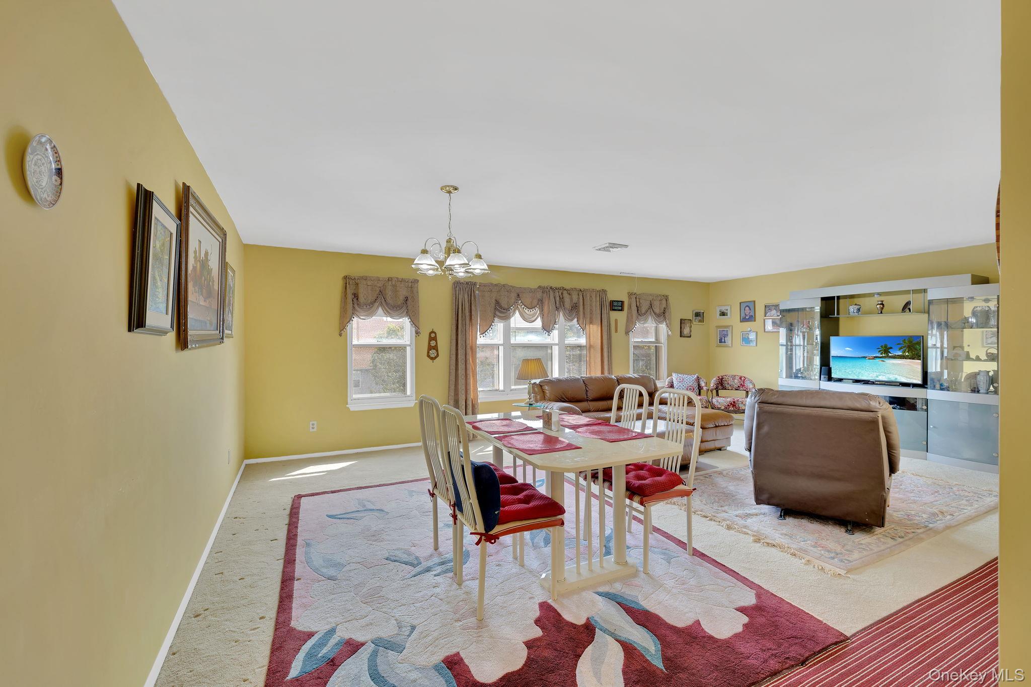 78 Deer Ct Drive # 78, Middletown, NY 10940