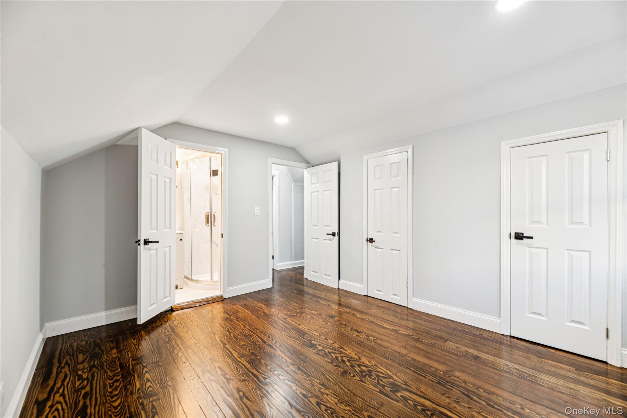 61 Harris Avenue, Hewlett, NY 11557