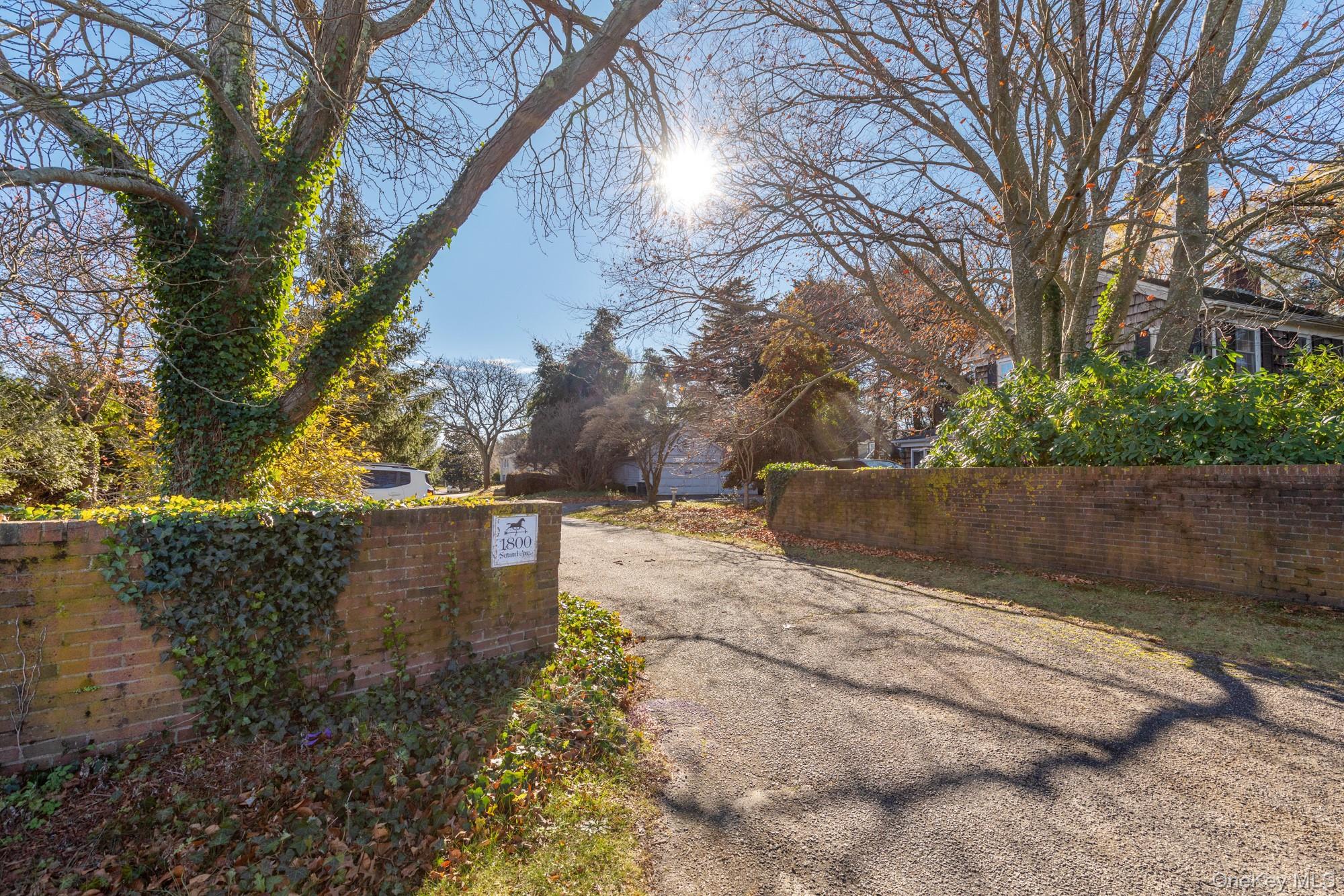 1800 Sound Avenue, Mattituck, NY 11952