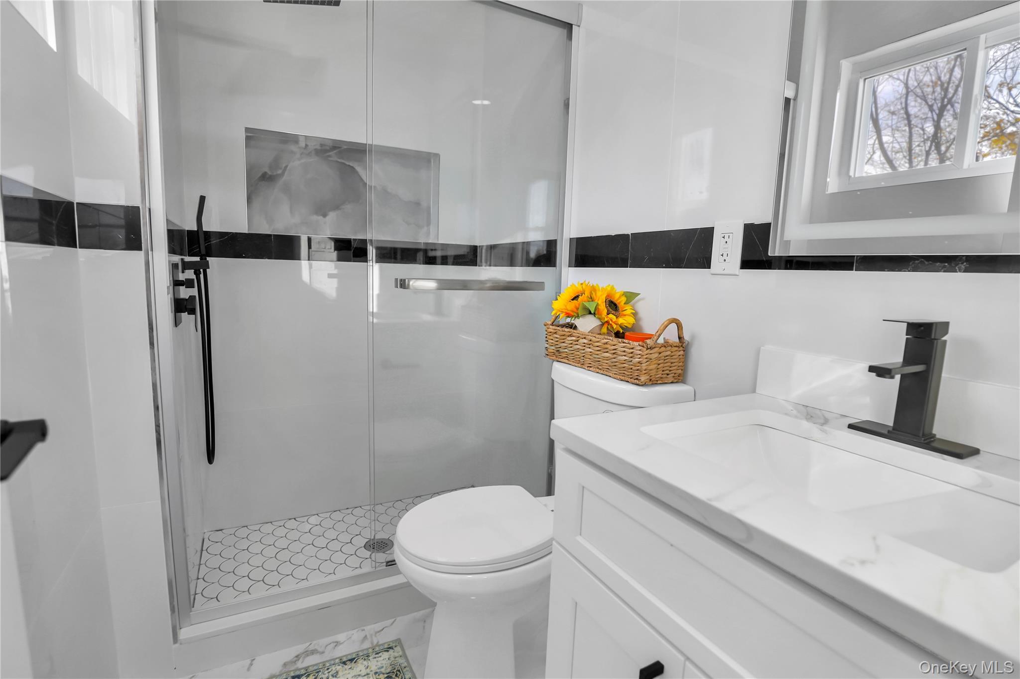 2 Walnut Drive, Syosset, NY 11791