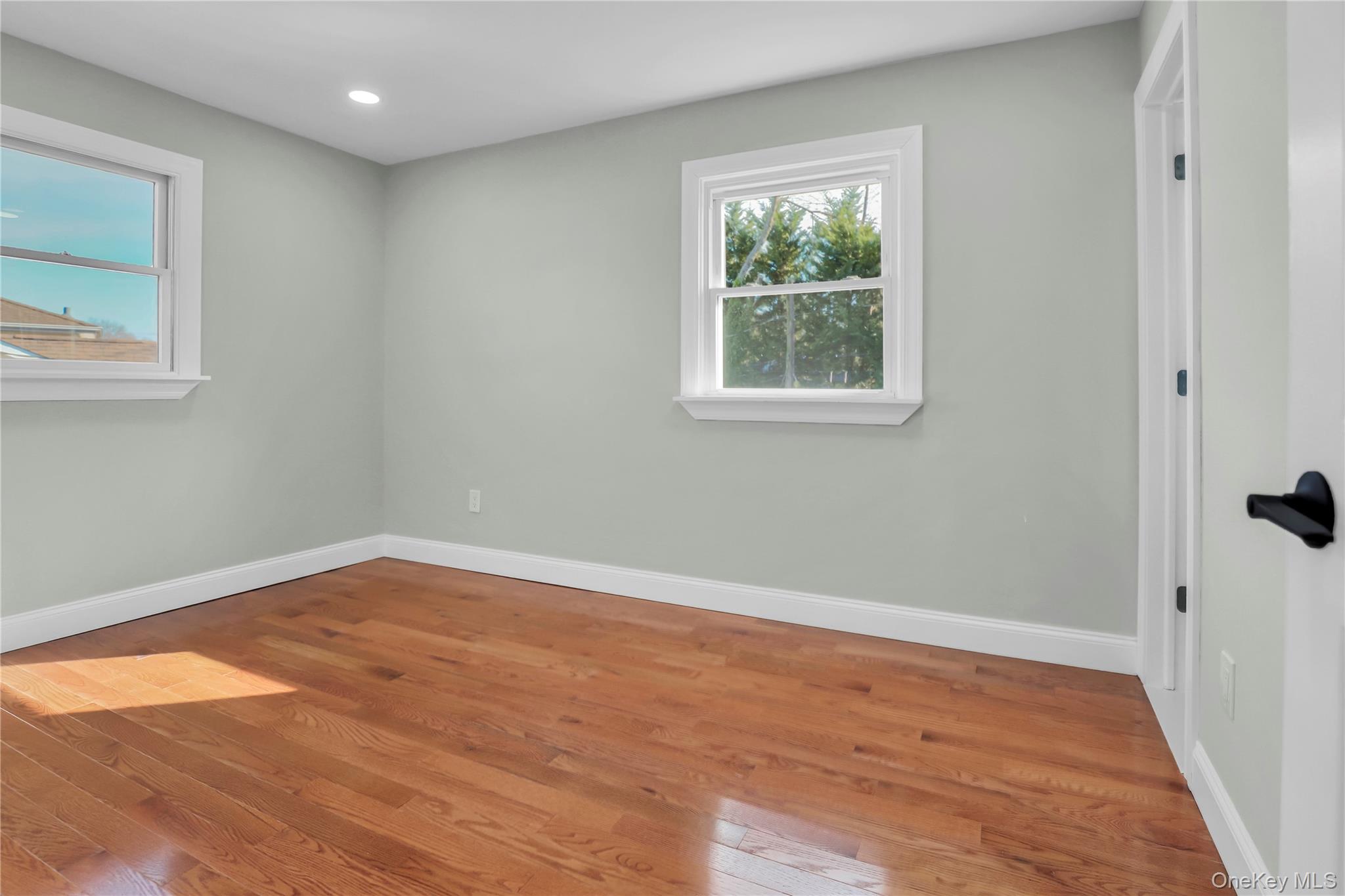 2 Walnut Drive, Syosset, NY 11791